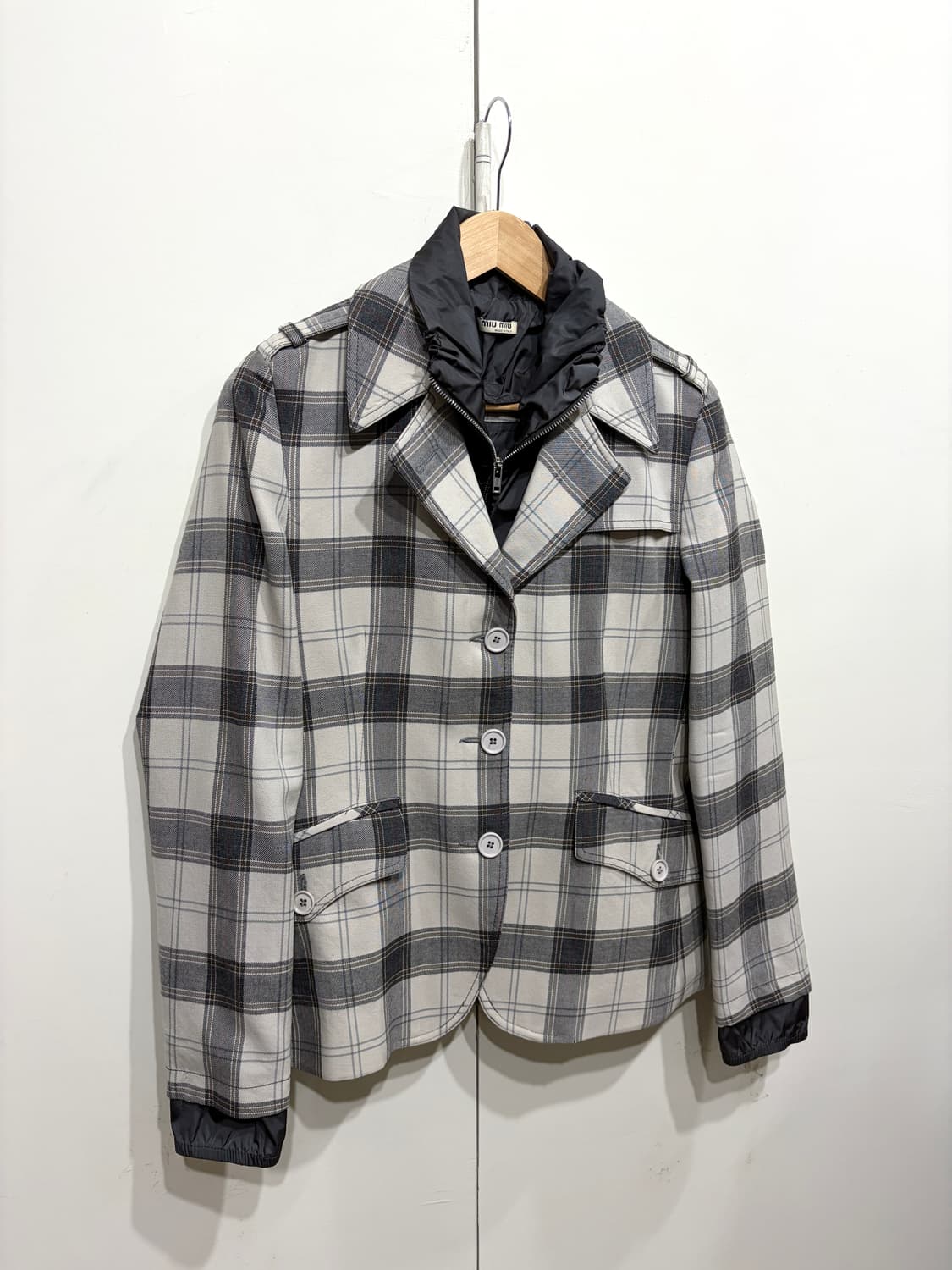 미우미우 플래드 레이어드 자켓 상품이미지3