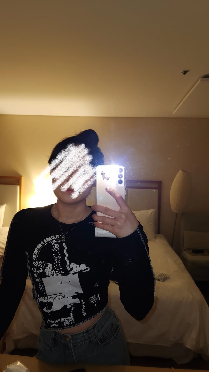 ♡ 블랙 언발란스 오버로크 크롭 면 티 ♡ 상품이미지1