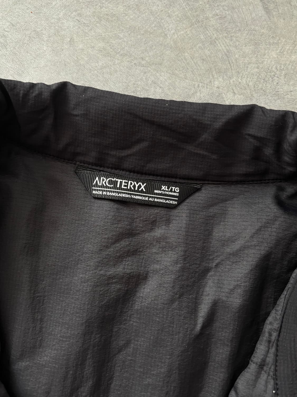 Arc'teryx 아크테릭스 아톰 LT 자켓 블랙 상품이미지4