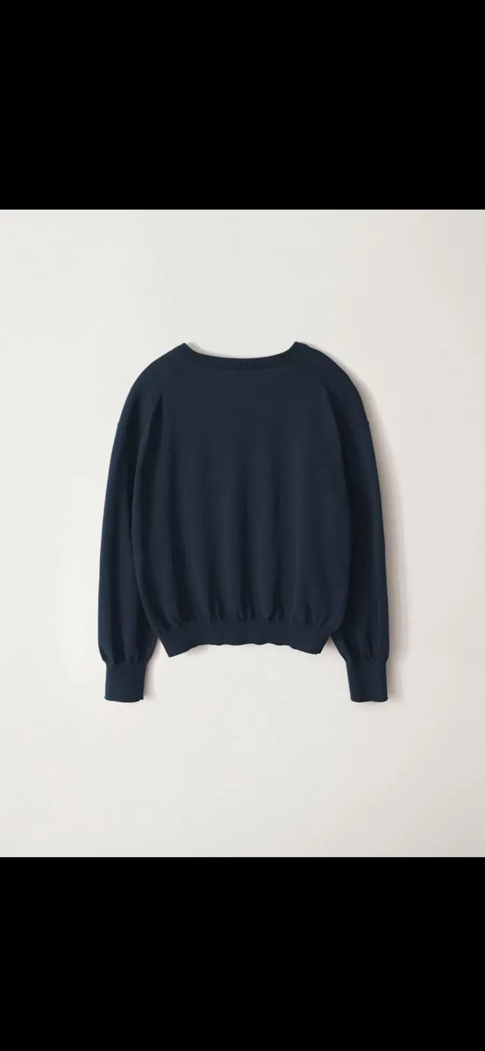 낫띵리튼 Pipley v-neck pullover navy 상품이미지3