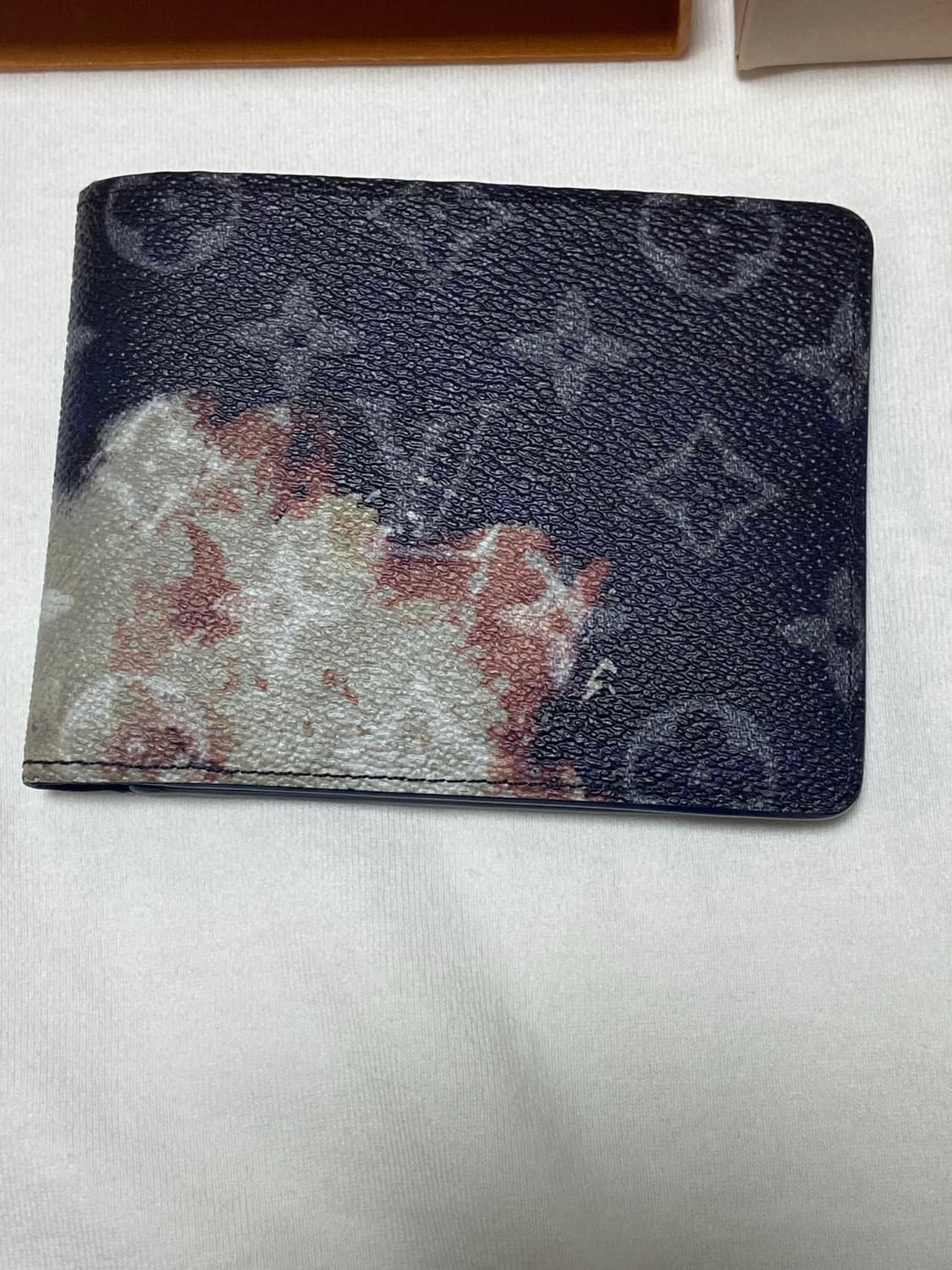 루이비통 잉크 반지갑[한정판] 상품이미지2