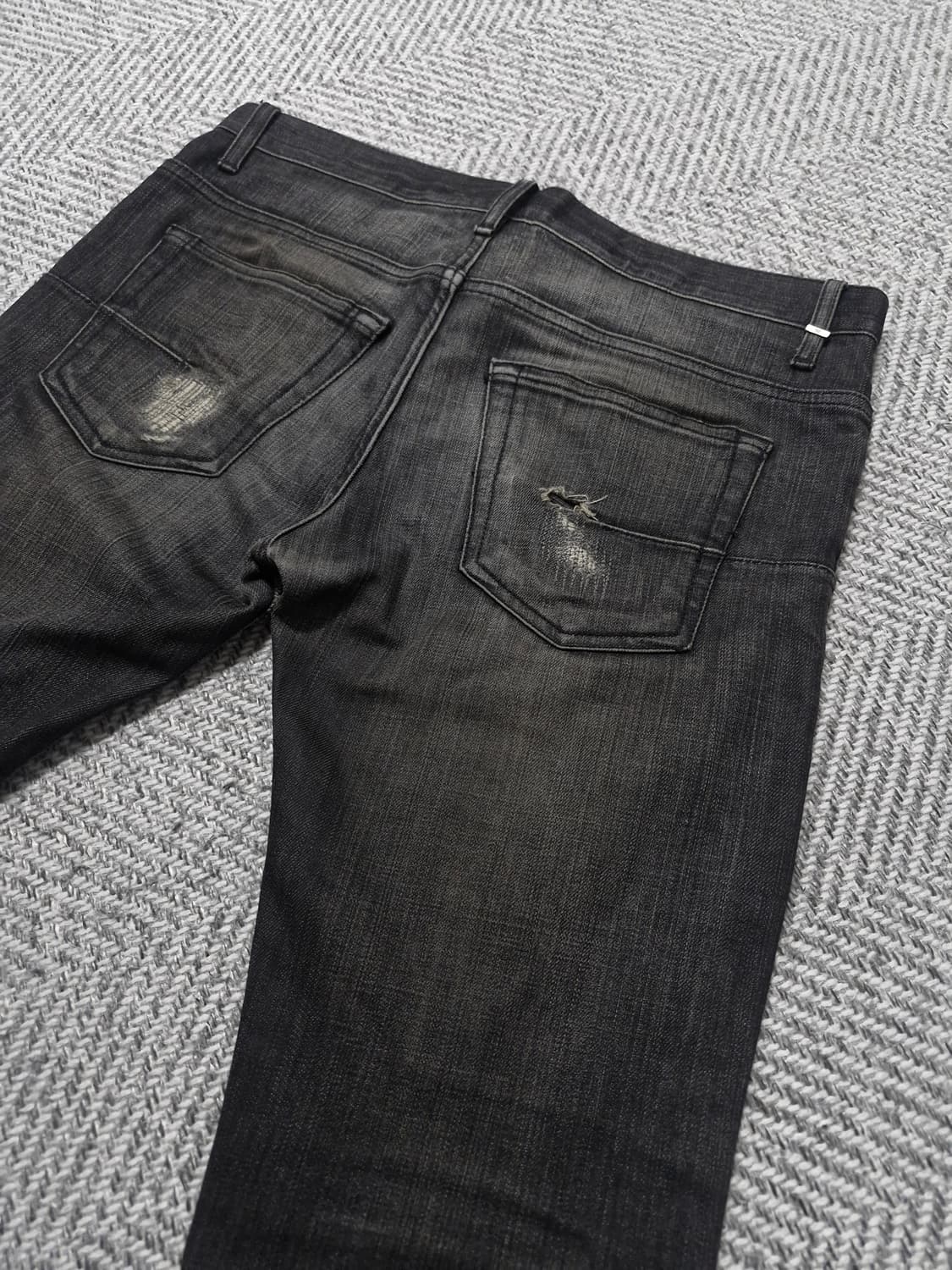 디올옴므 dior homme 블랙리퍼 29인치(노수선) 상품이미지1