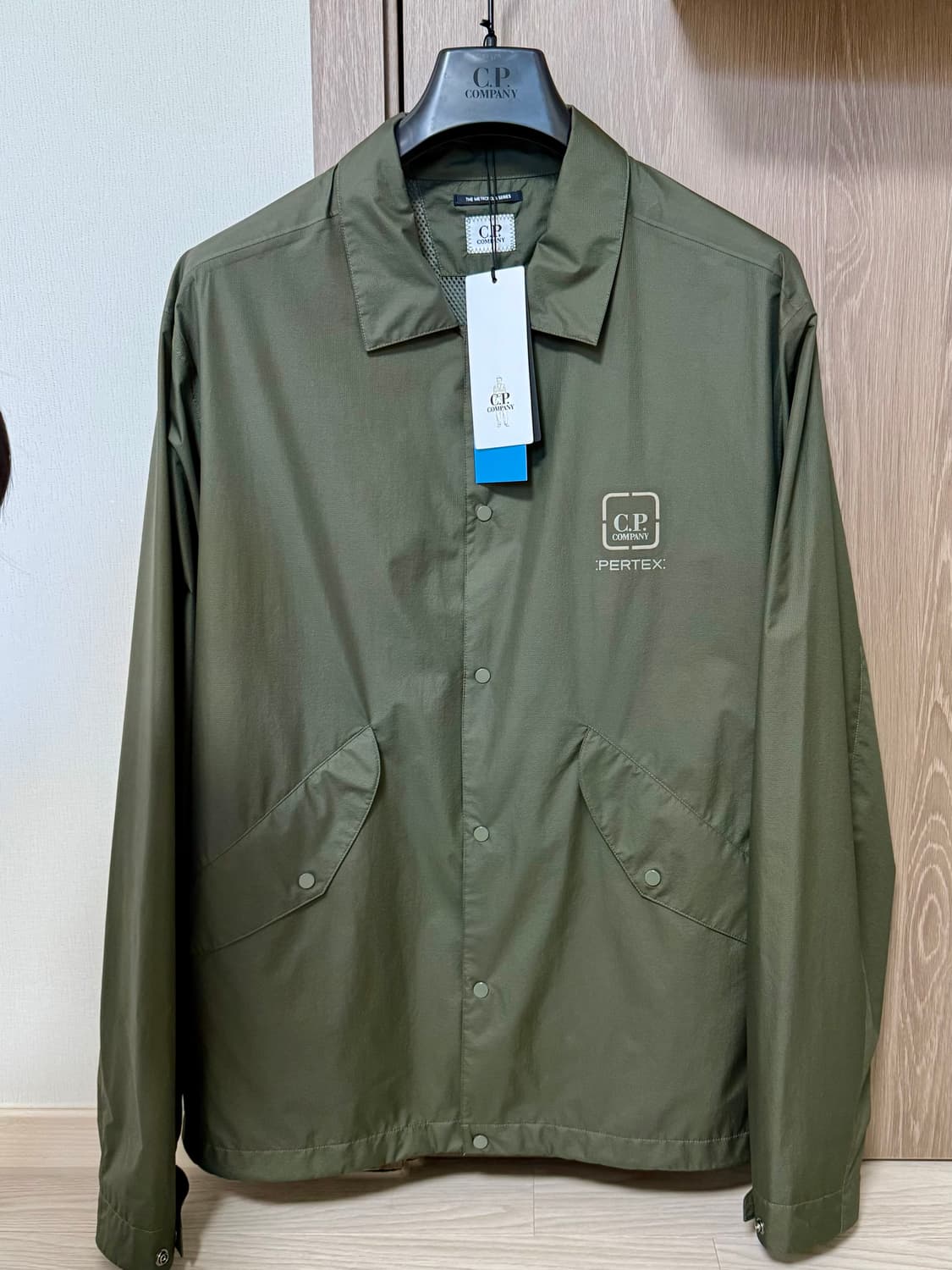 새상품) 25ss cp company 오버셔츠 상품이미지1