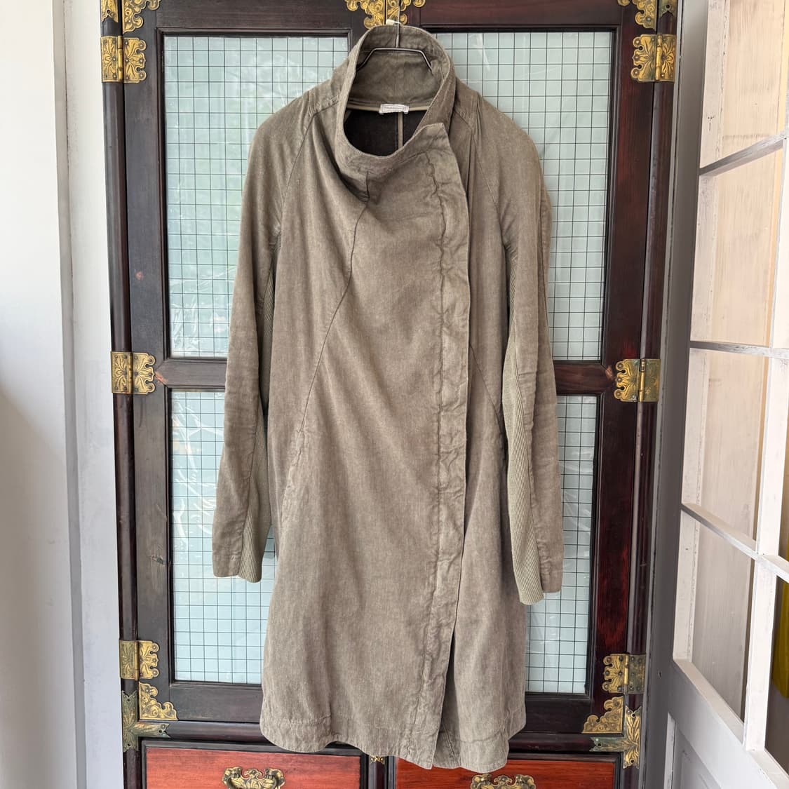 TRANSIT 린넨 비대칭 집업 코트 상품이미지5