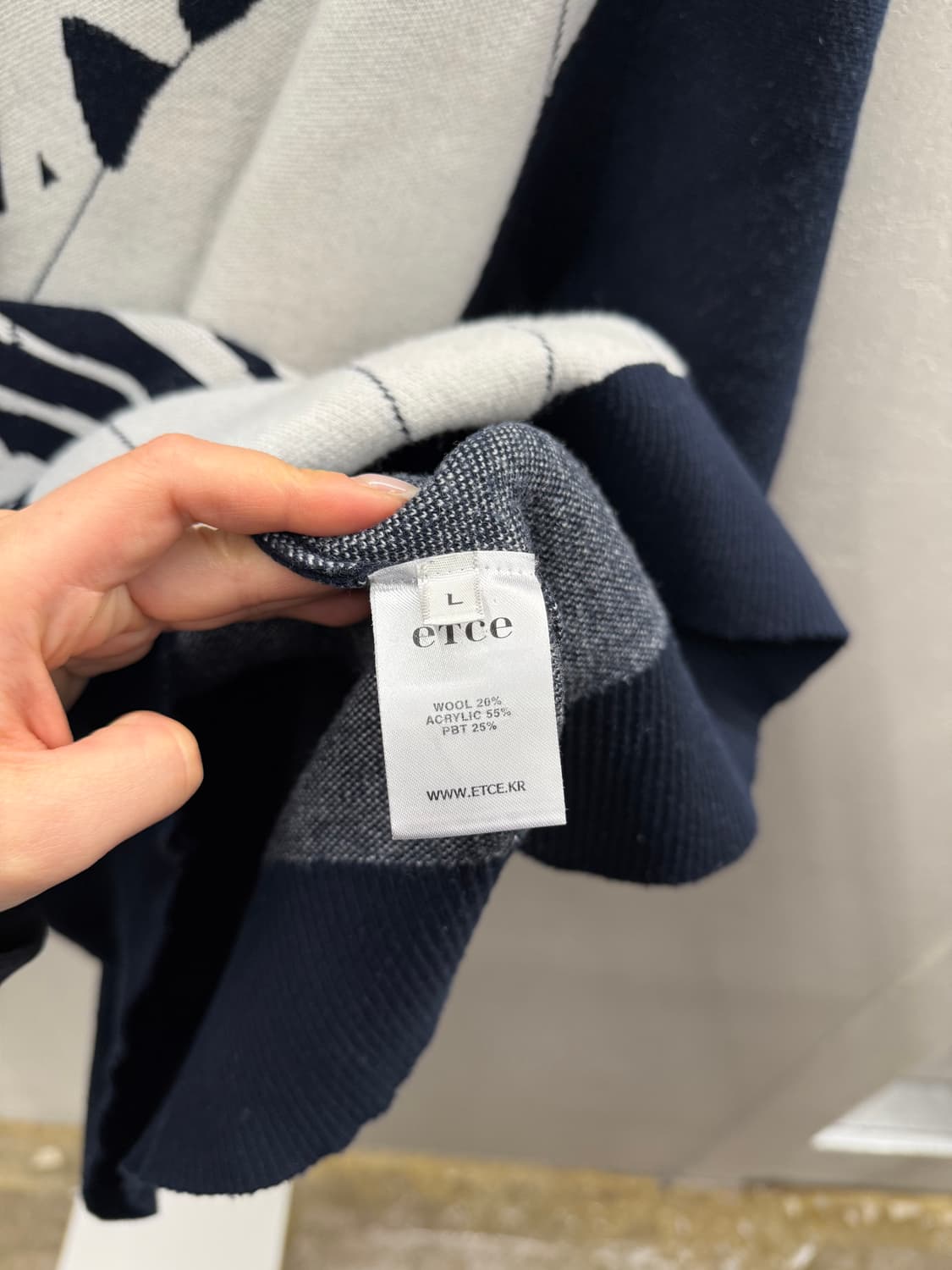 ETCE SILHOUETTE  그래픽 니트 L 상품이미지4