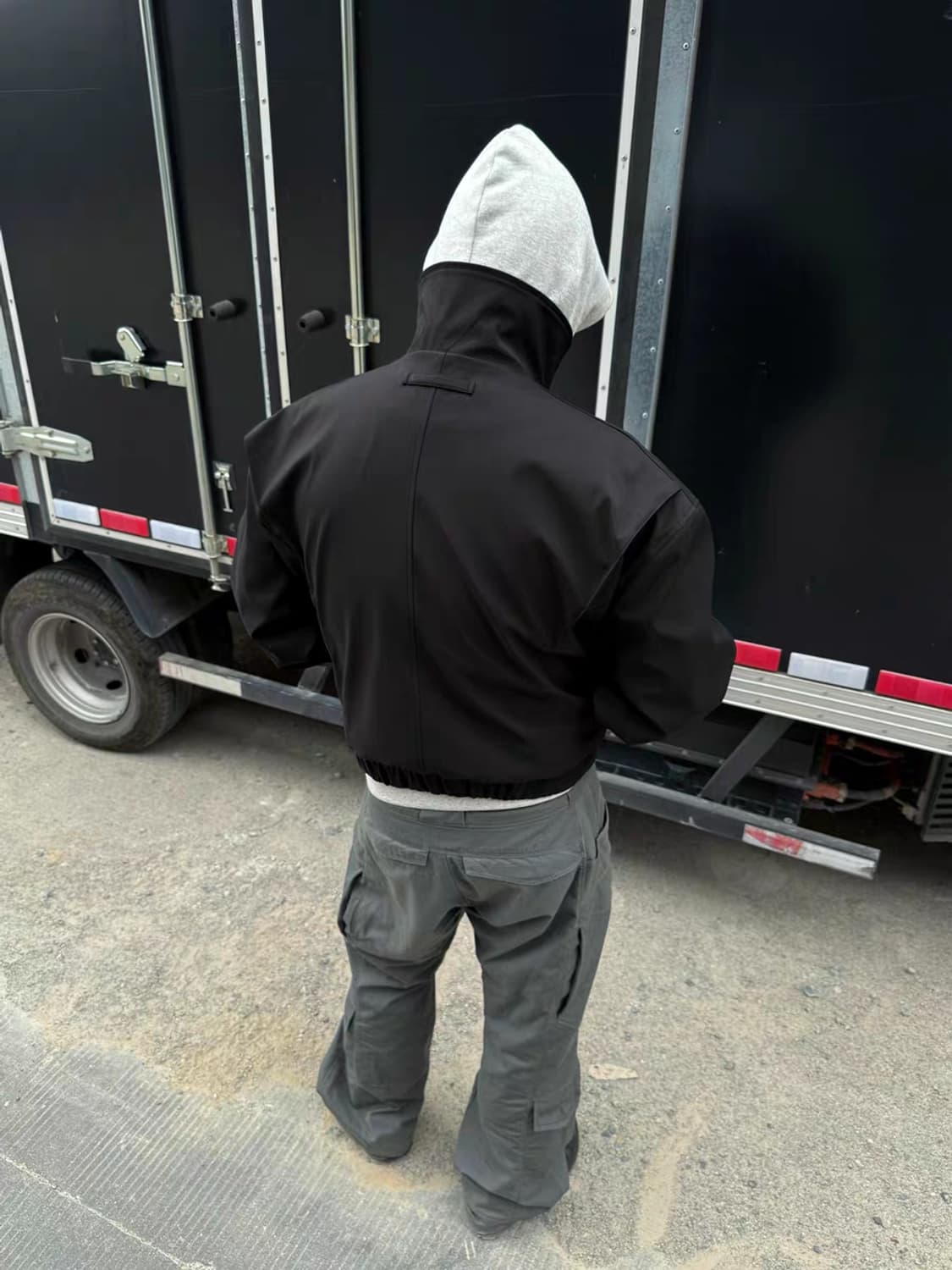 NFAI 24FW 유틸리티 폴리스 자켓 상품이미지4