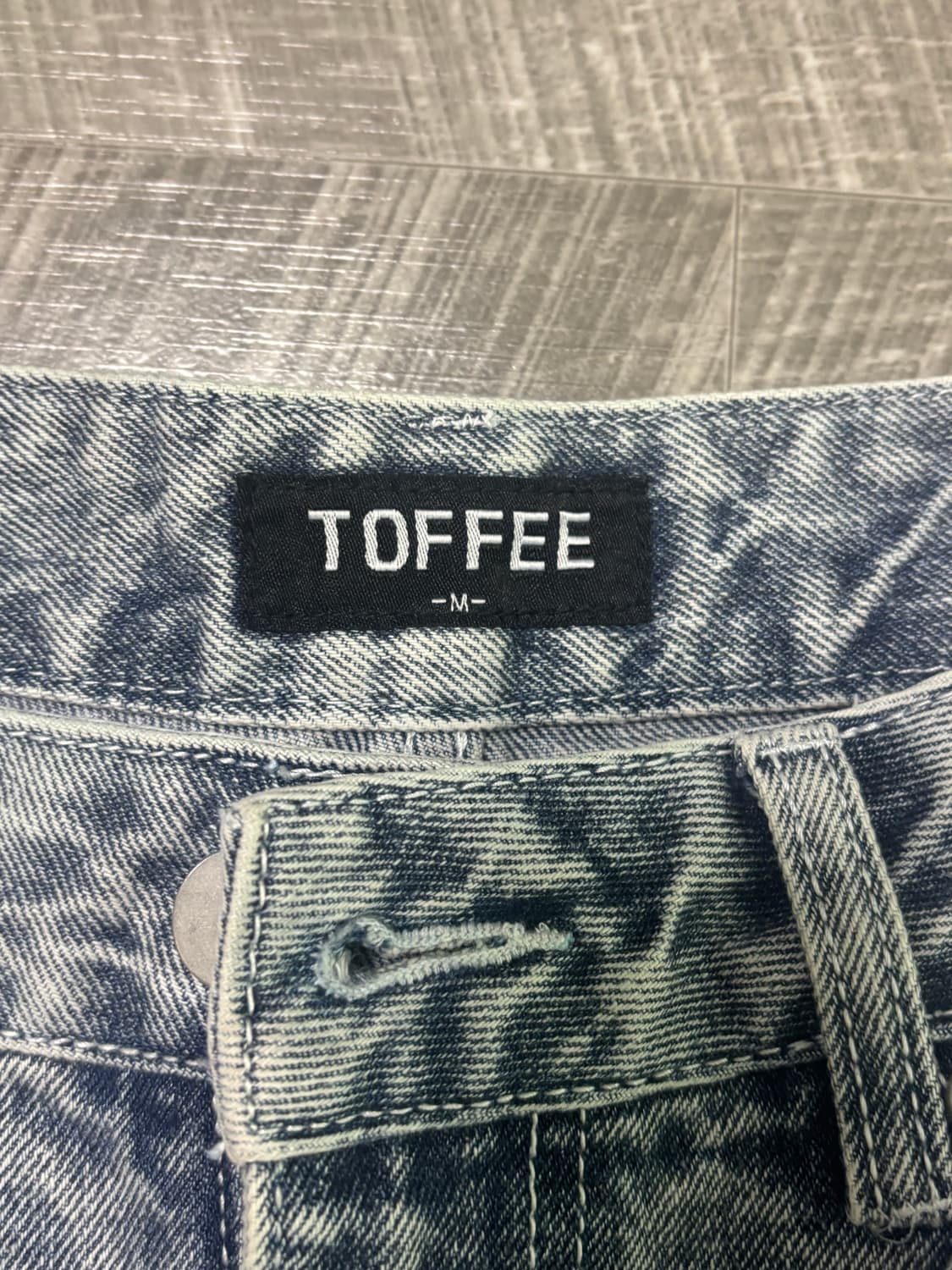TOFFEE 브랜드의 연청 와이드 데님 팬츠M 상품이미지3