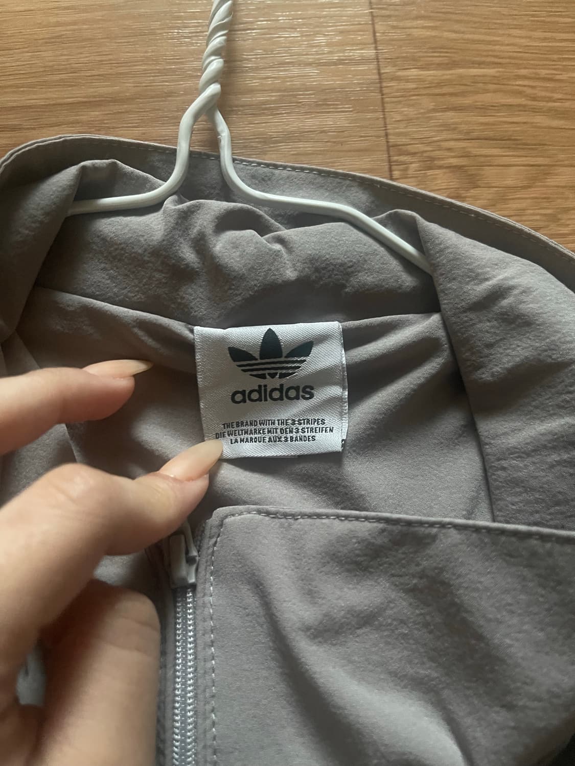 아디다스 그레이 바람막이 상품이미지4