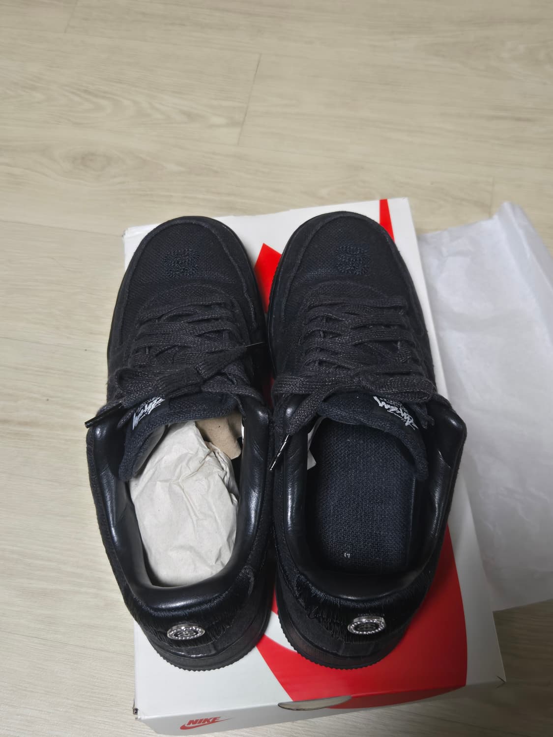 나이키 x 스투시 에어포스 1 로우 트리플 블랙 상품이미지5