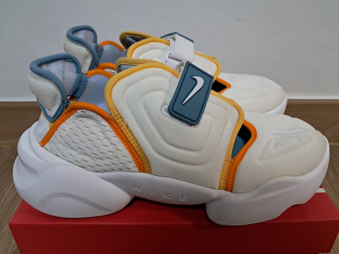 나이키 아쿠아리프트 260 상품이미지1