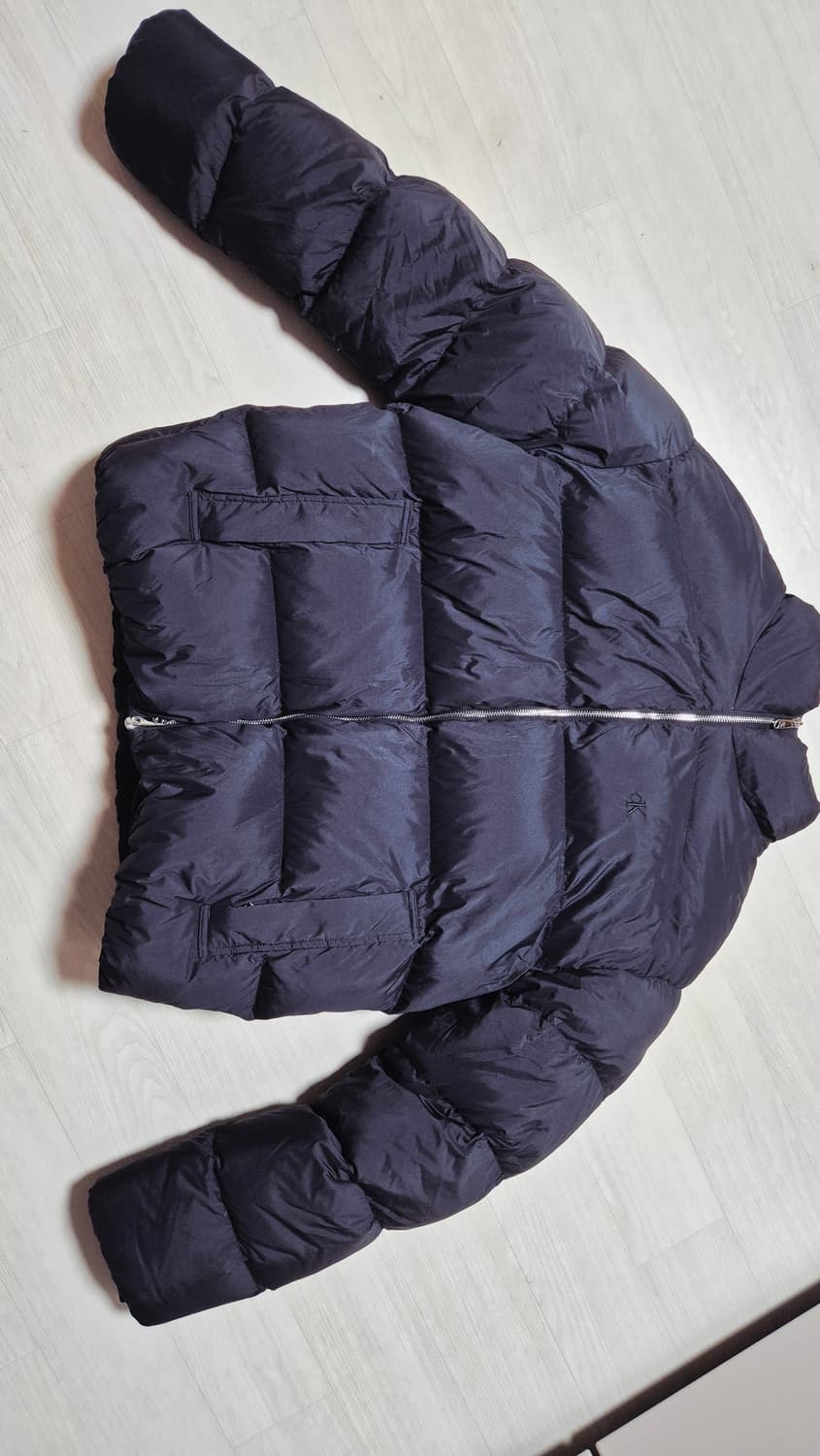 캘빈클라인 ck 덕다운 패딩 점퍼 팝니다. 상품이미지2