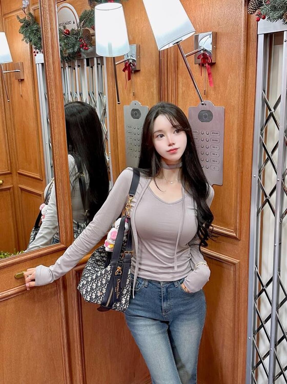 메이윤 25ver. [자체제작] 4넥 만능 모달 티셔츠 상품이미지3