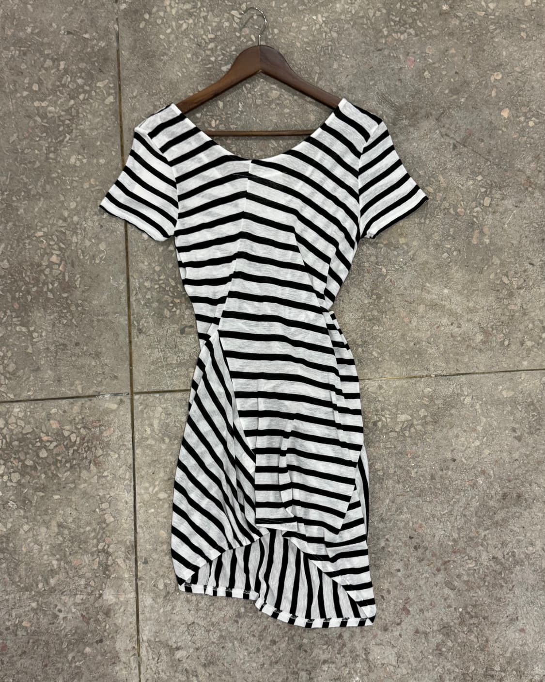 무료배송) THREE HUNDRED THIRTY DAYS DRESS 상품이미지4