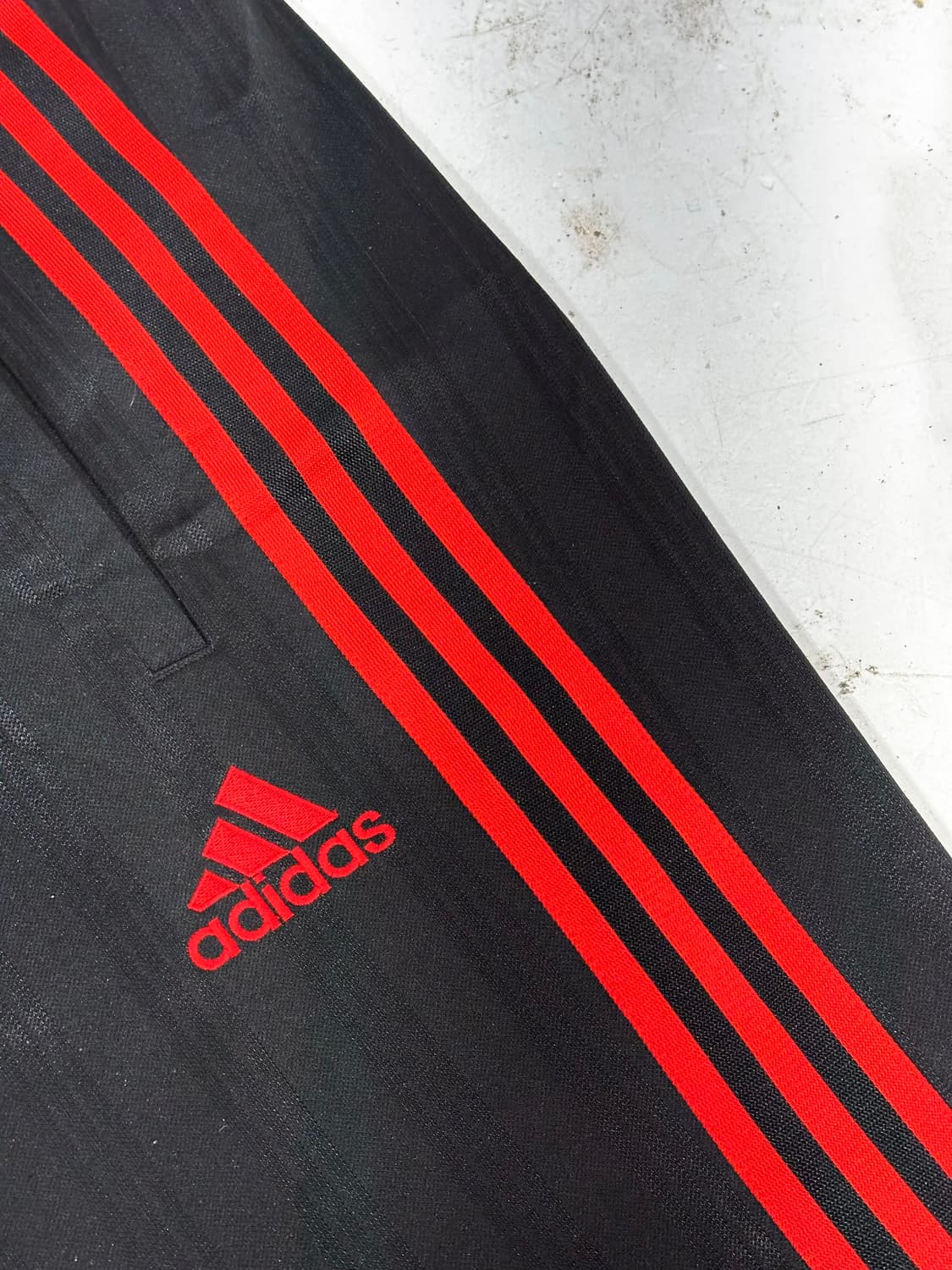 아디다스 블랙 스몰 로고 레드 삼선 와이드 트레이닝 팬츠 추리닝 바지 L 상품이미지6