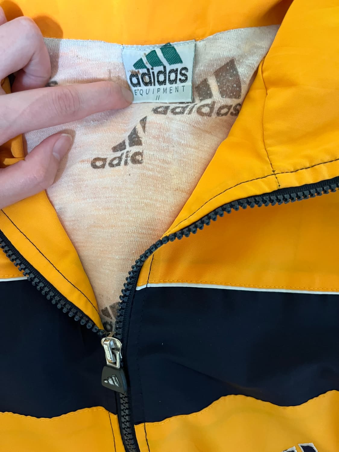 Adidas 올드스쿨 90s 빈티지 바람막이 상품이미지3