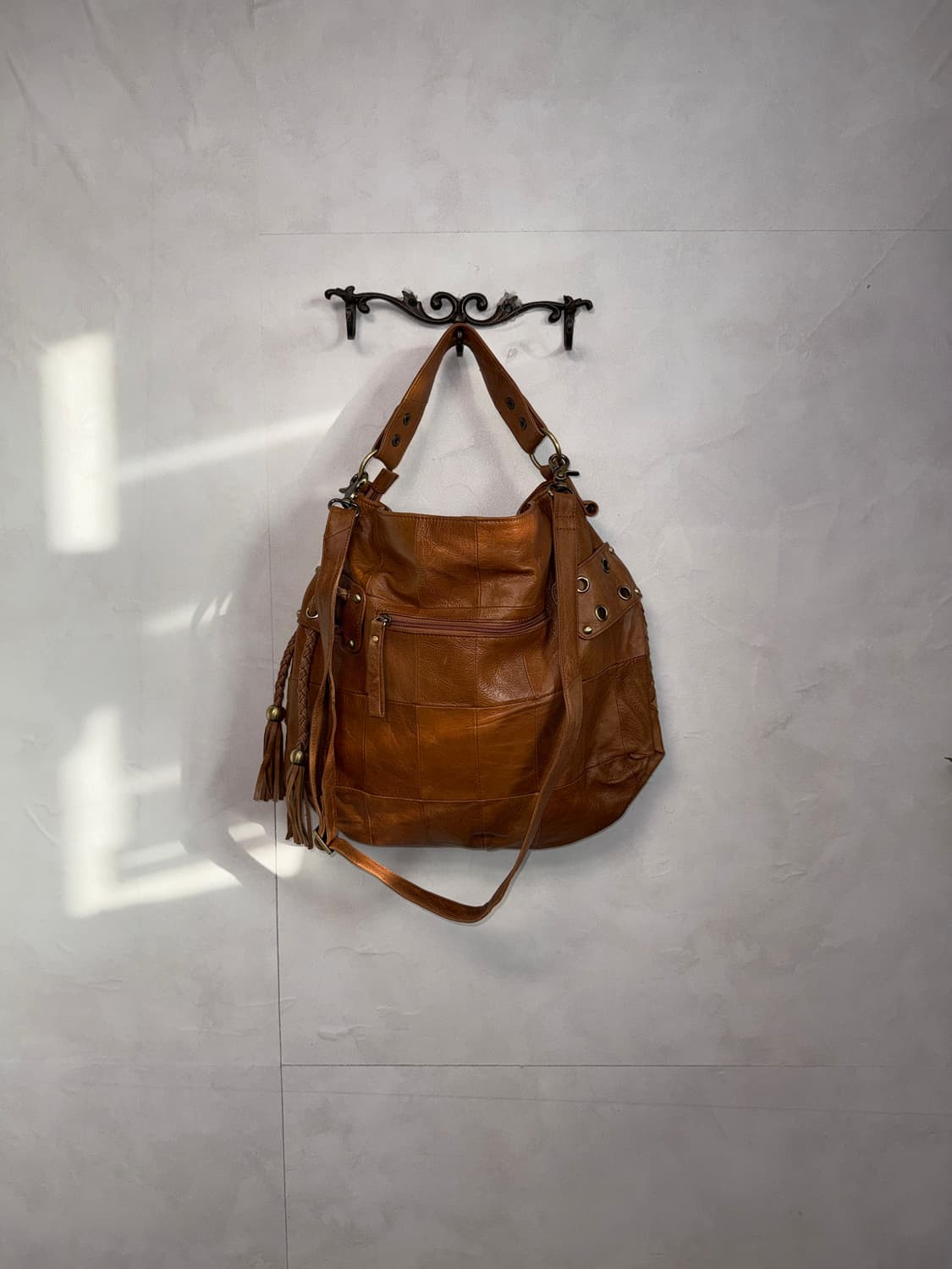 Camel brown woven stud punching 투웨이백 상품이미지5