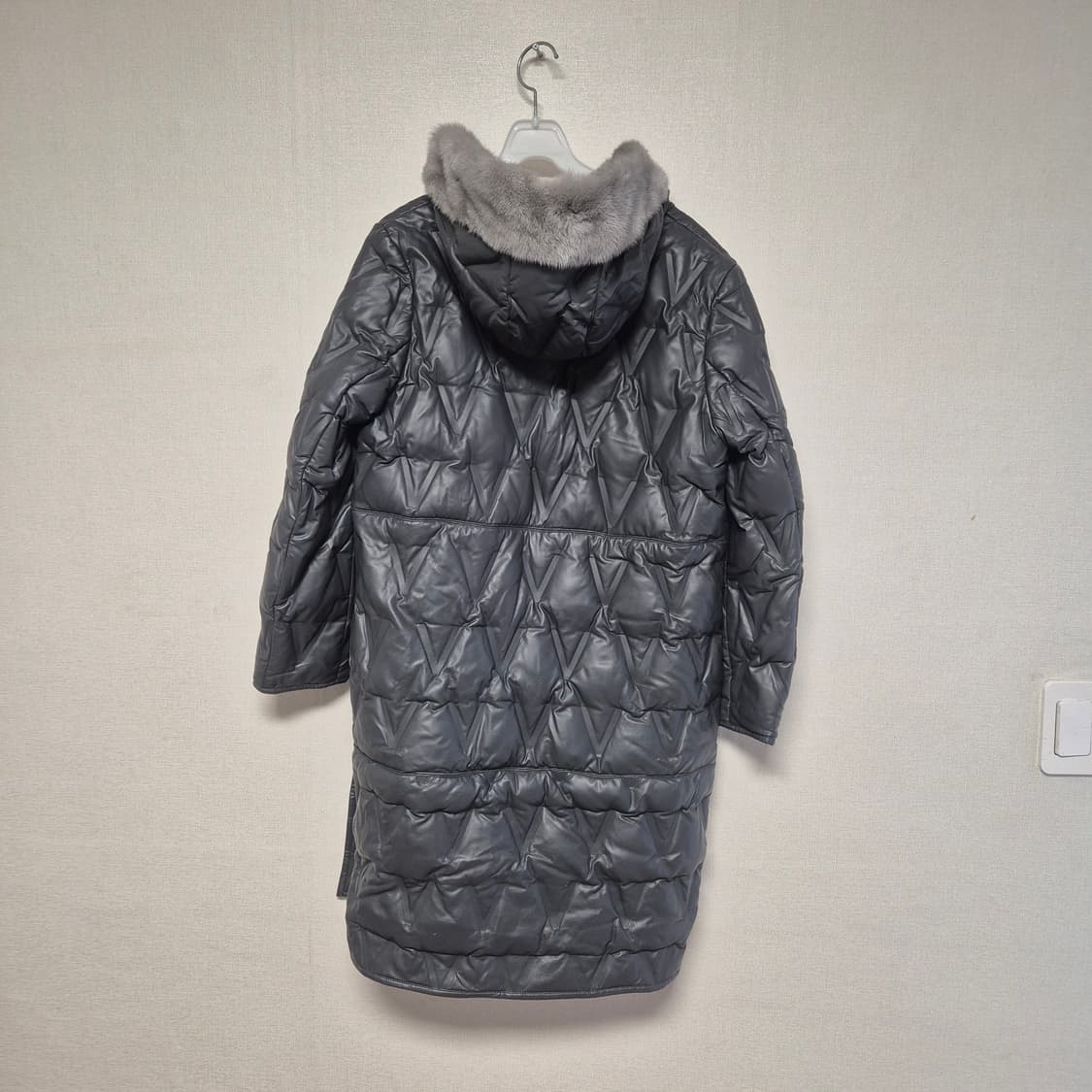 케이시팍 밍크 후드 퀼팅 인조가죽 롱패딩 상품이미지6