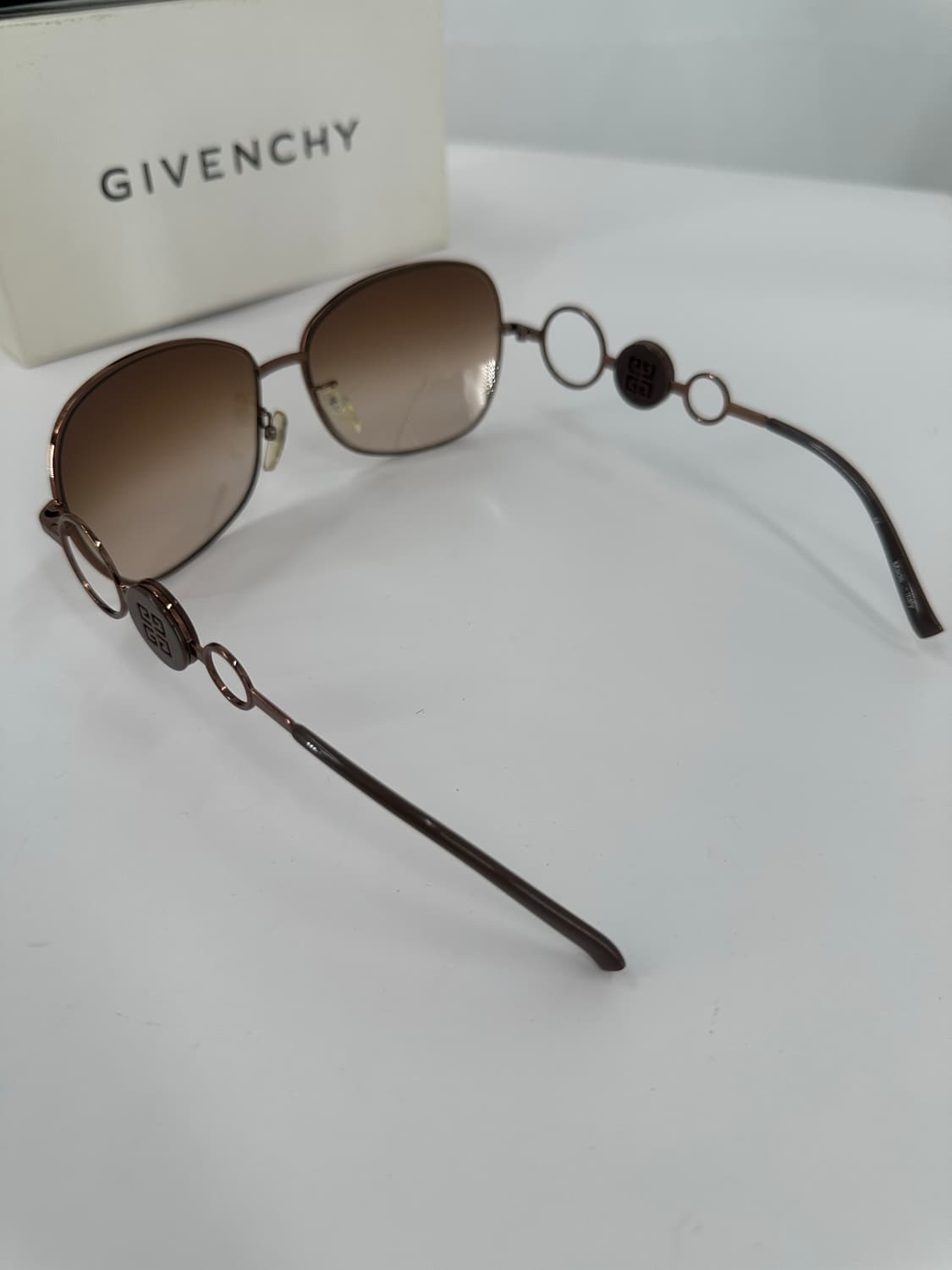 [새상품 무료배송] 정품 지방시 Made in Italy 선글라스 상품이미지5