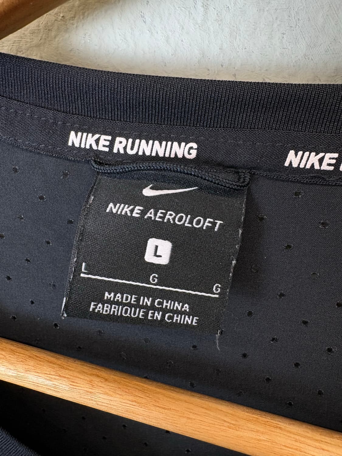 나이키 에어로로프트 러닝 베스트 상품이미지8