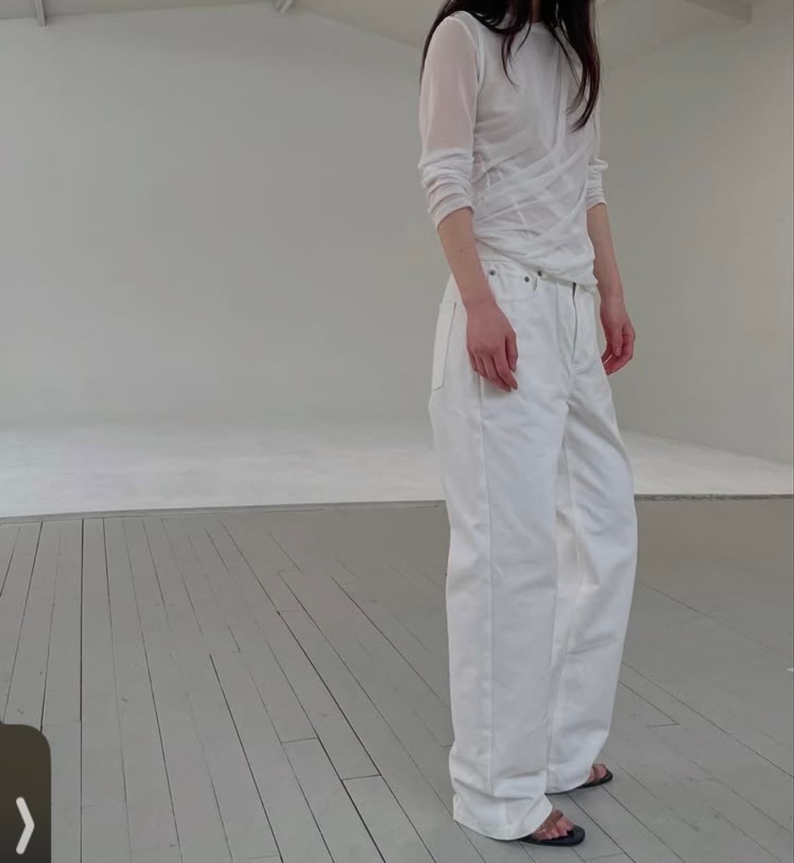 티크 레이어드 트위스트 메쉬 탑 화이트 상품이미지2