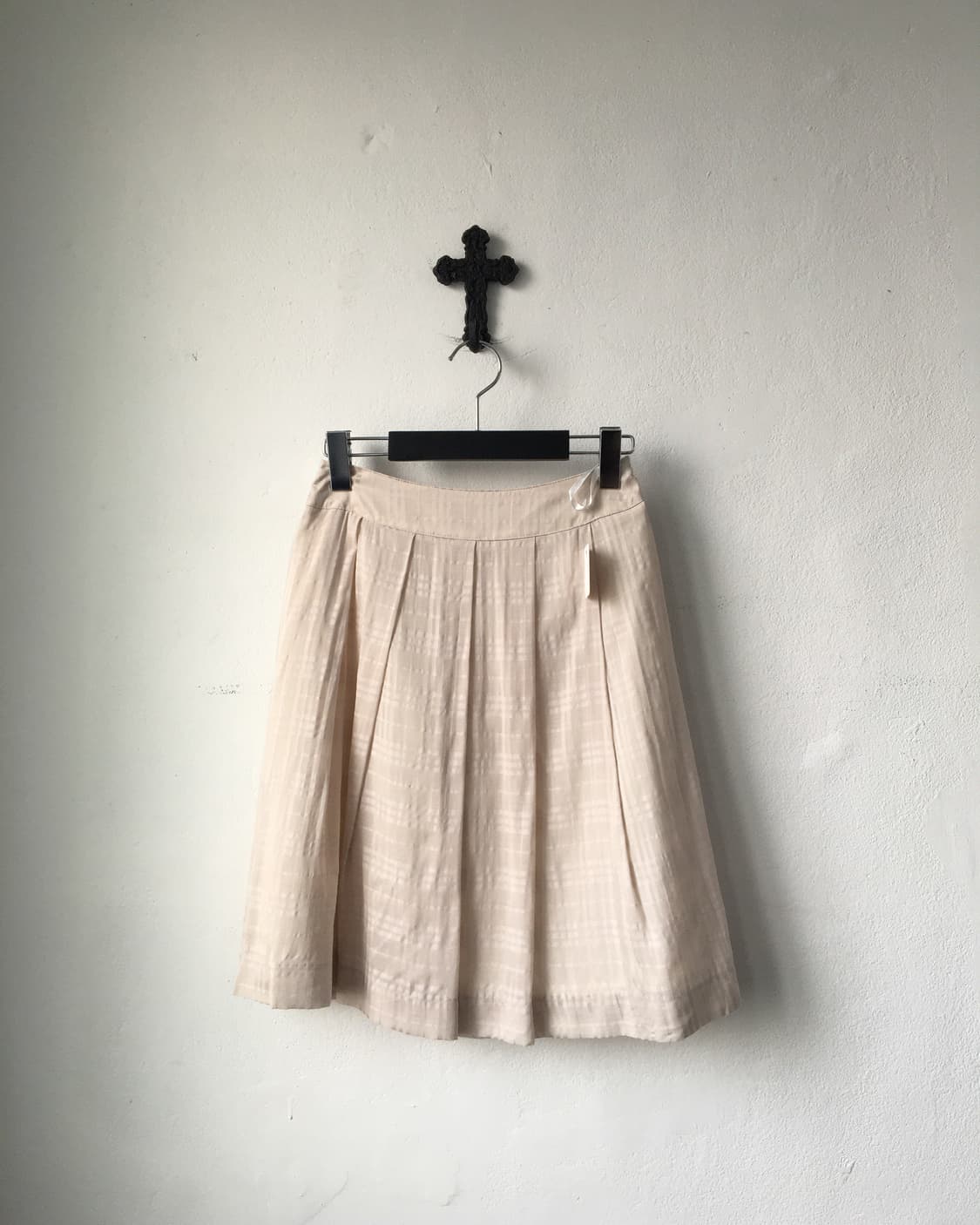 Check pattern pleats midi skirt 상품이미지1