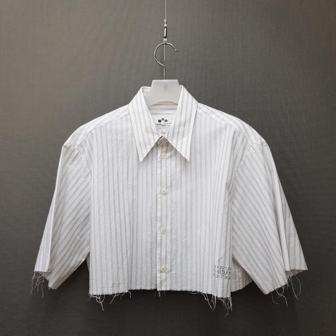 MM6 메종 마르지엘라 2023 스트라이프 크롭 셔츠 M사이즈 상품이미지2