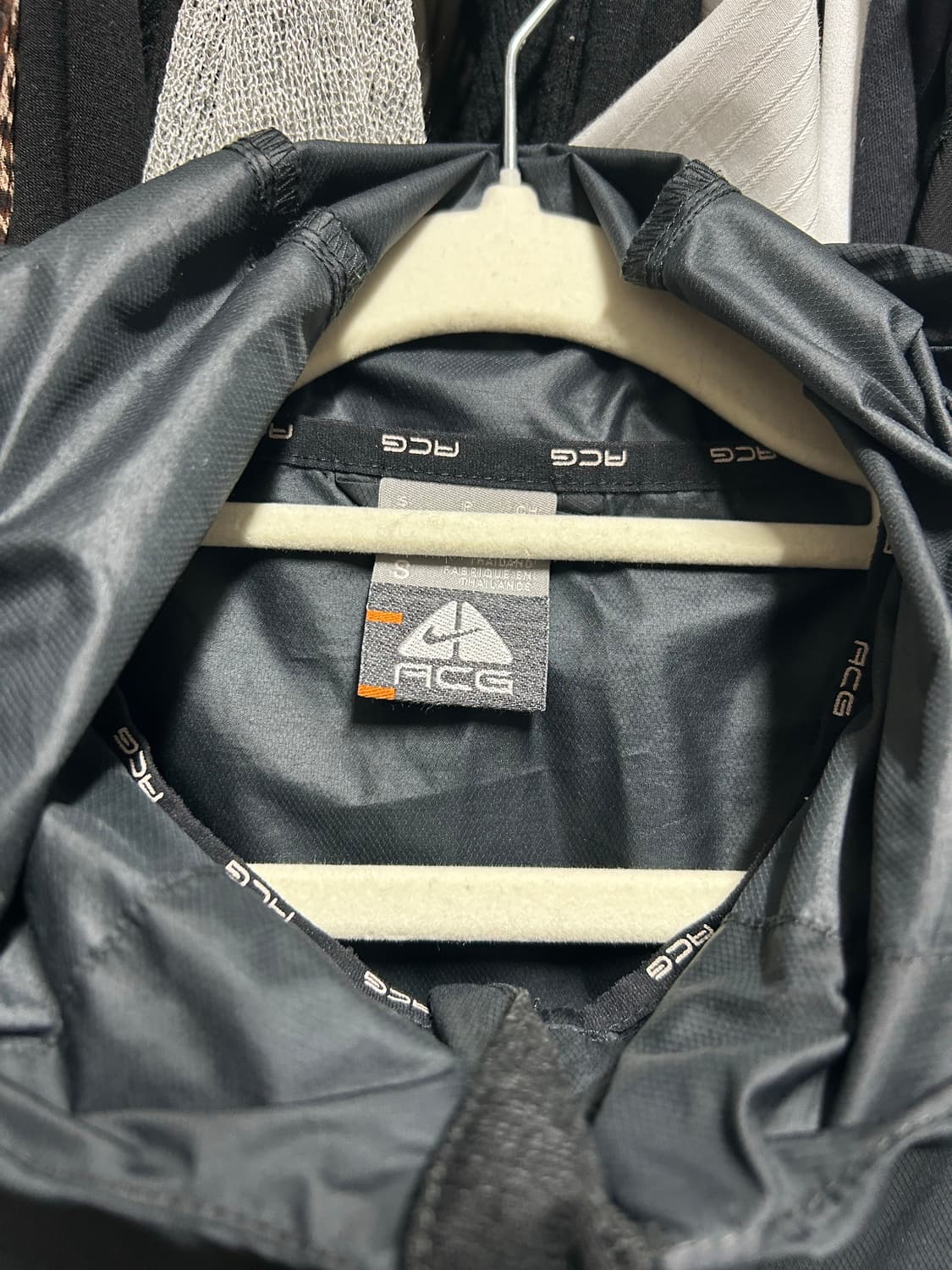 나이키 acg 바람막이 상품이미지2