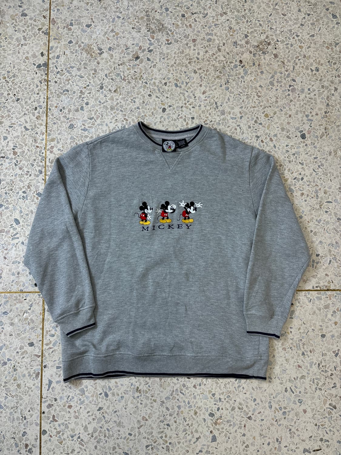 Disney미키 자수 맨투맨 상품이미지5