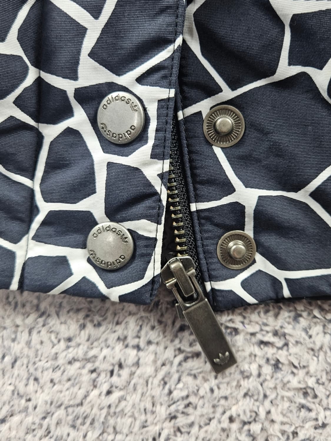 아디다스 오리지널스 기린 애니멀 봄버 자켓 ( M ) / 10981 상품이미지6