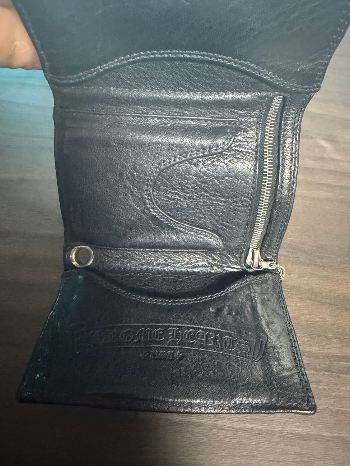 크롬하츠 3단 크로스패치 지갑 단품 상품이미지2