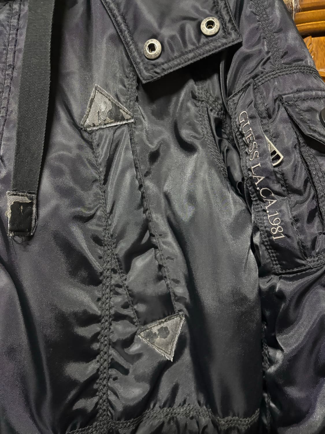 [GUESS] 게스 빈티지 블랙 후드넥 퍼 야상 자켓 M 상품이미지6