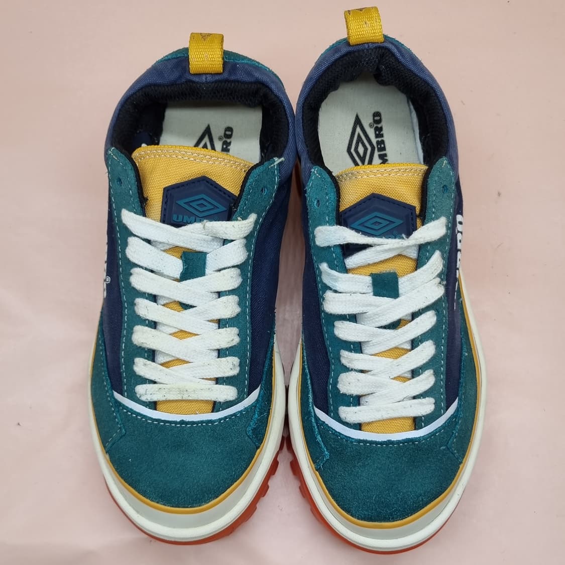 엄브로 로티 운동화250 상품이미지2