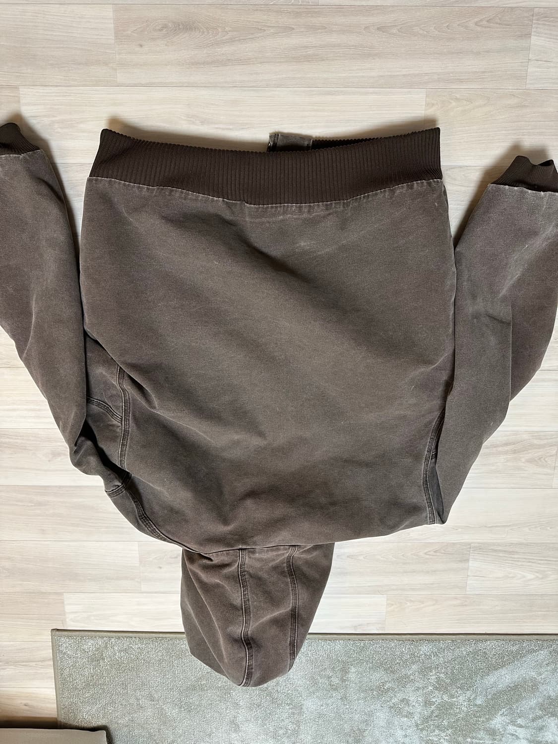 칼하트 J130 액티브 후드 팝니다 상품이미지2