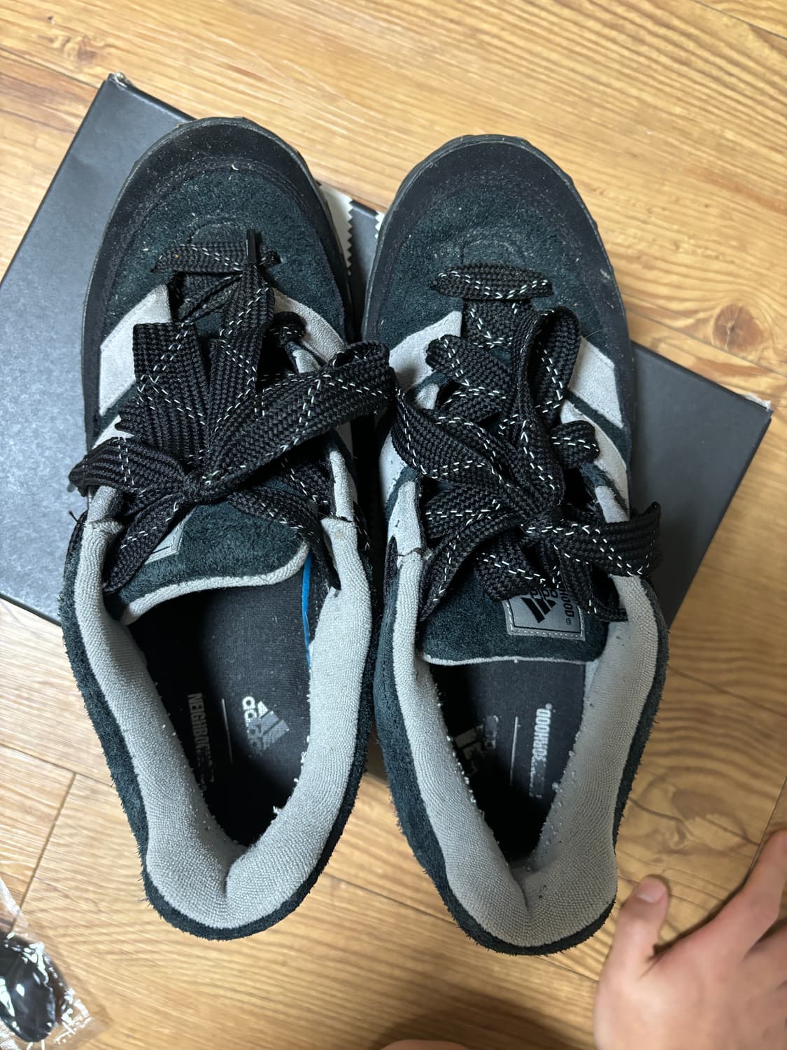 네이버후드x아디매틱 285 상품이미지3