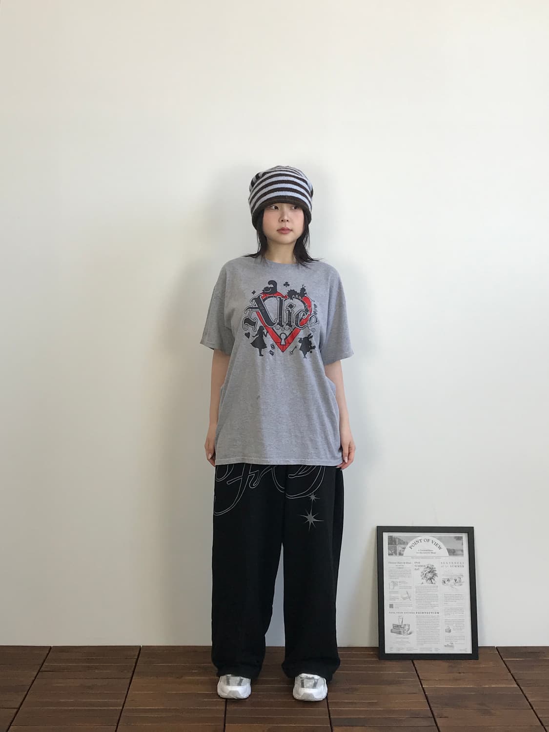 GILDAN Y2K Alice Graphic T Shirt 상품이미지1