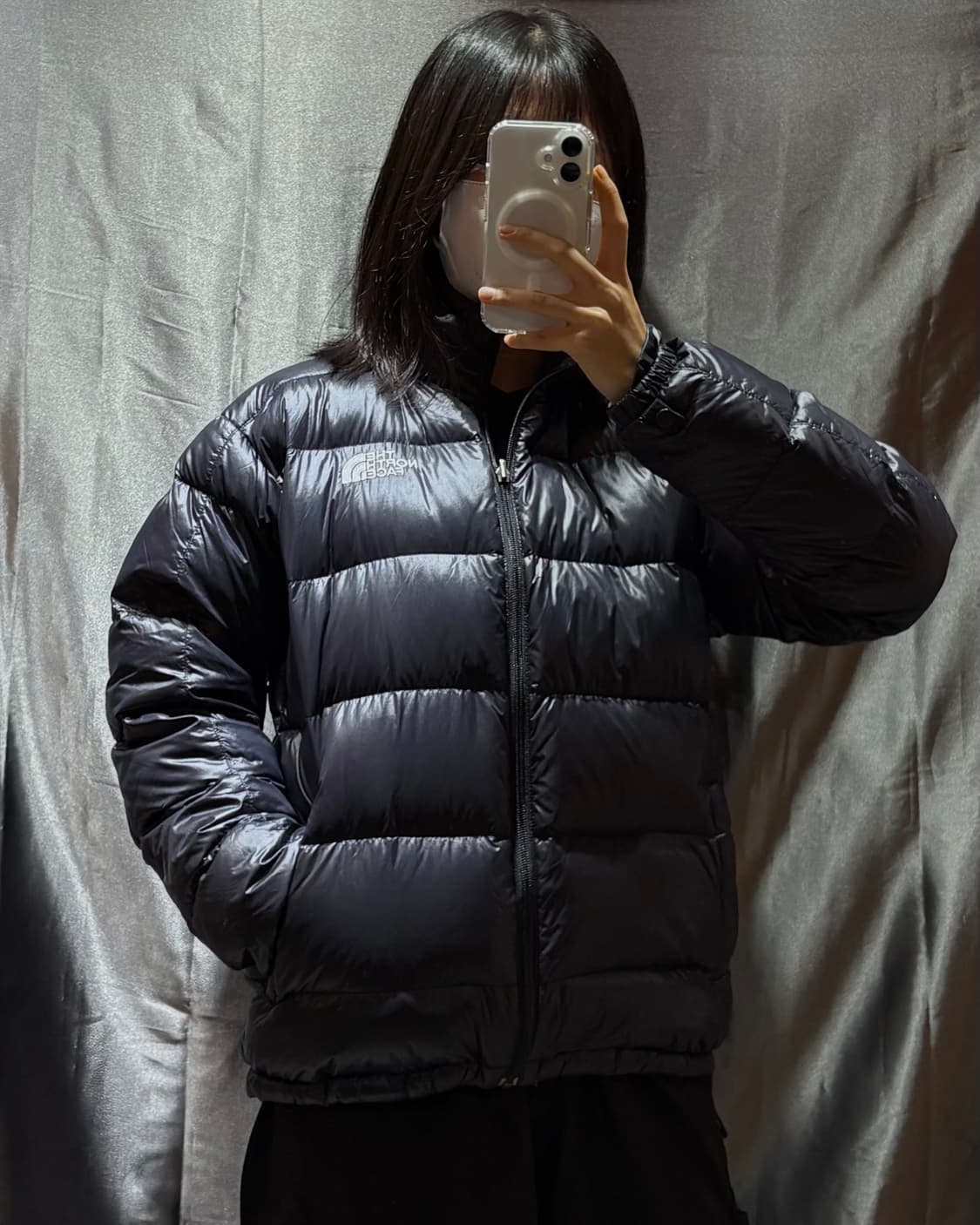 M 노스페이스 글로시 블랙 숏패딩 상품이미지1