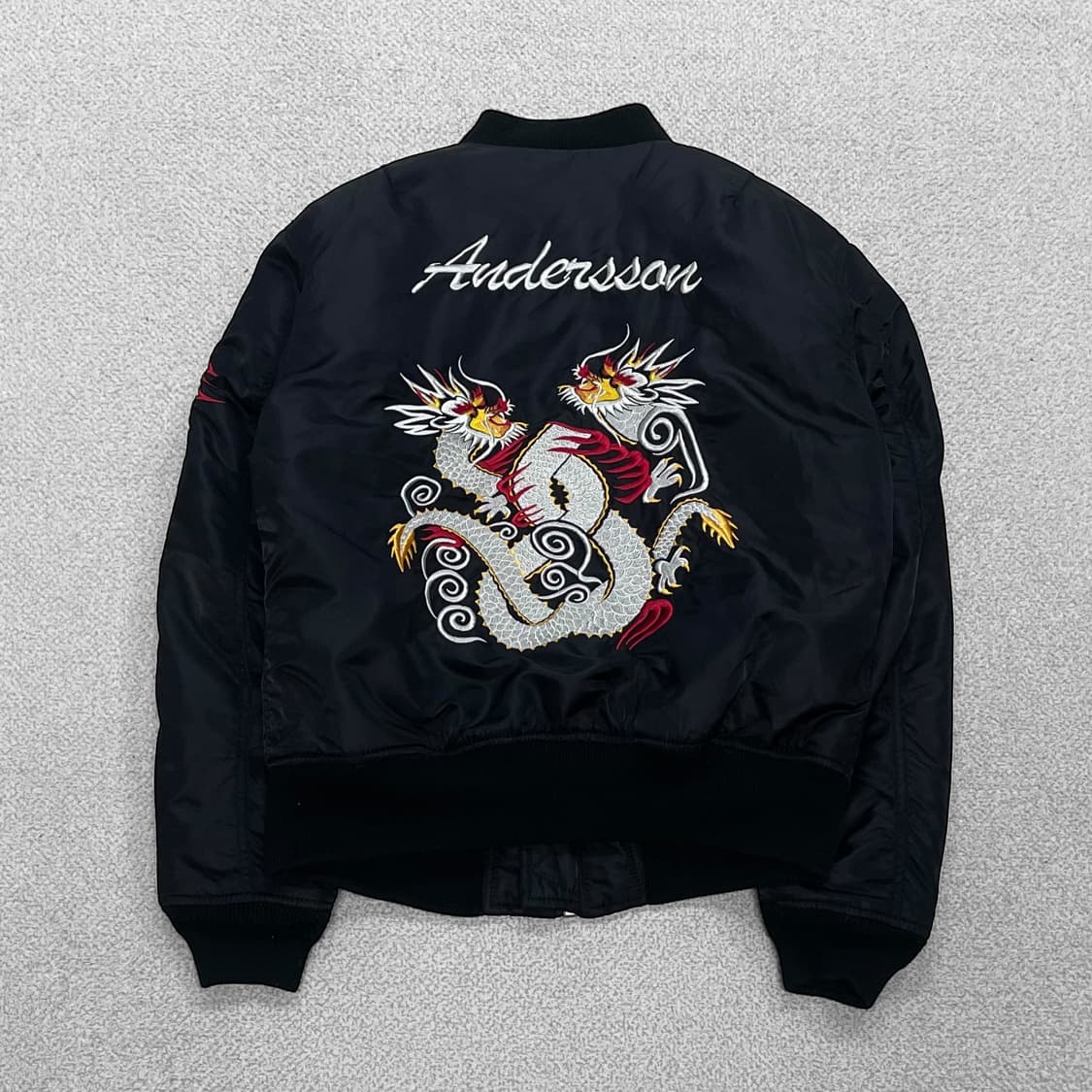 쇼트 x 앤더슨벨 드래곤 자수 ma-1 플라이트 봄버 자켓 블랙 상품이미지1