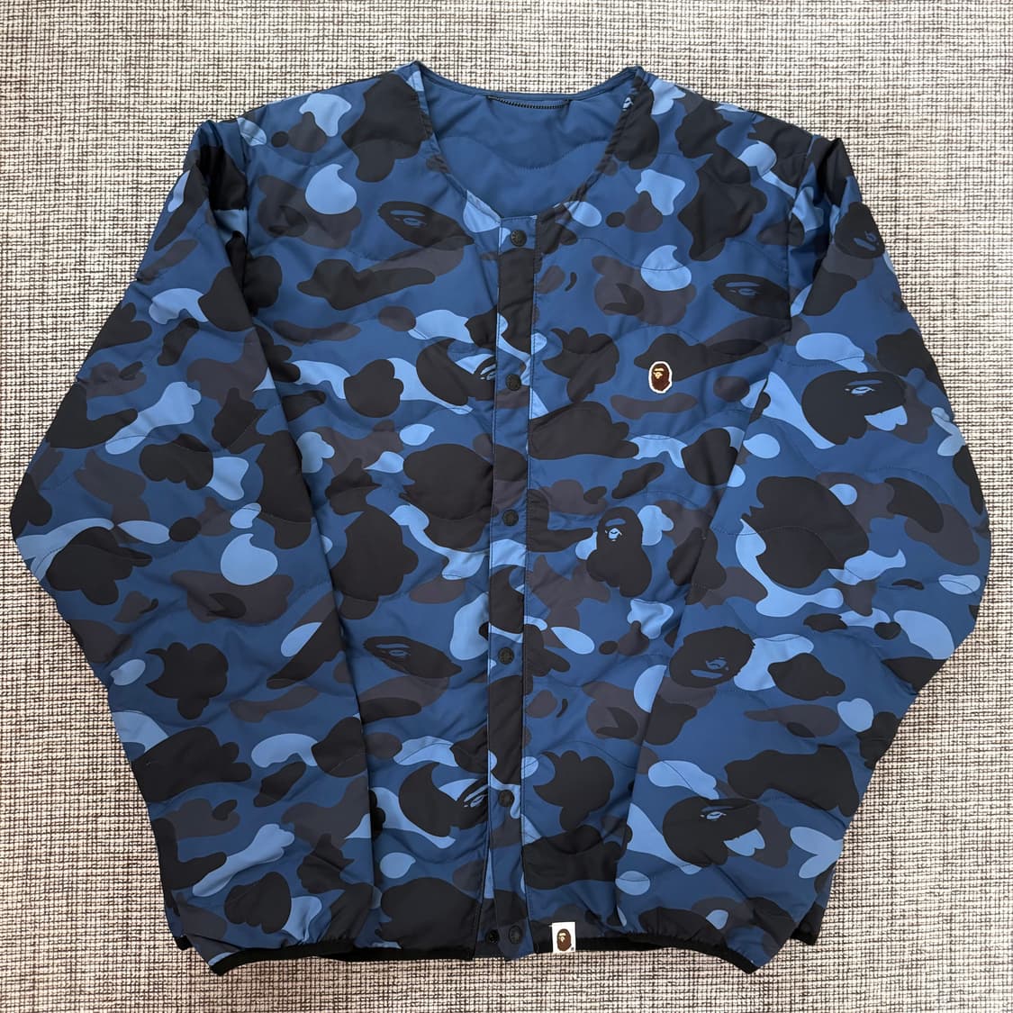 베이프 컬러 카모 라이트웨이트 다운 자켓 상품이미지1