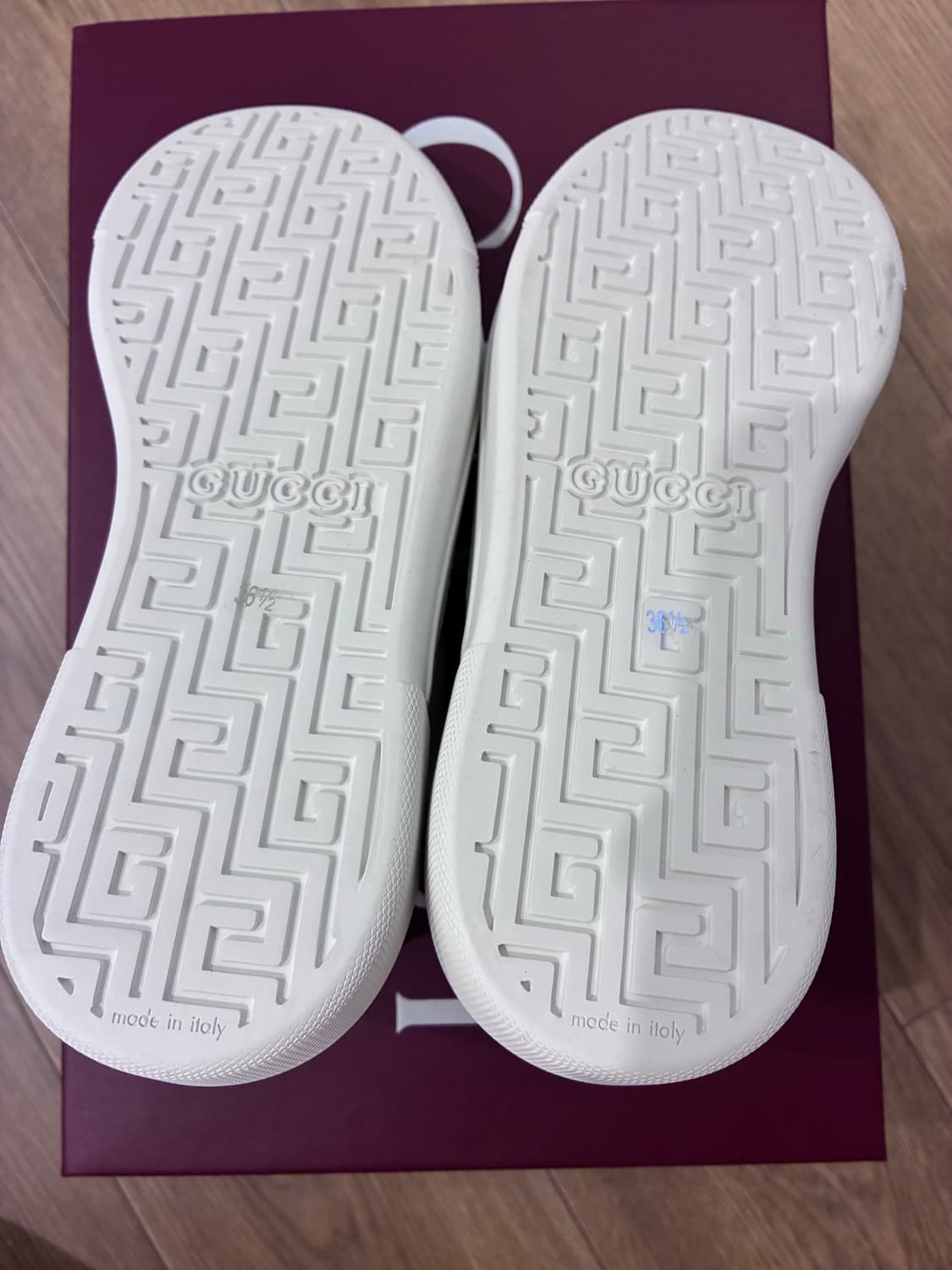 구찌 에이스 스니커즈 새상품 235 상품이미지6