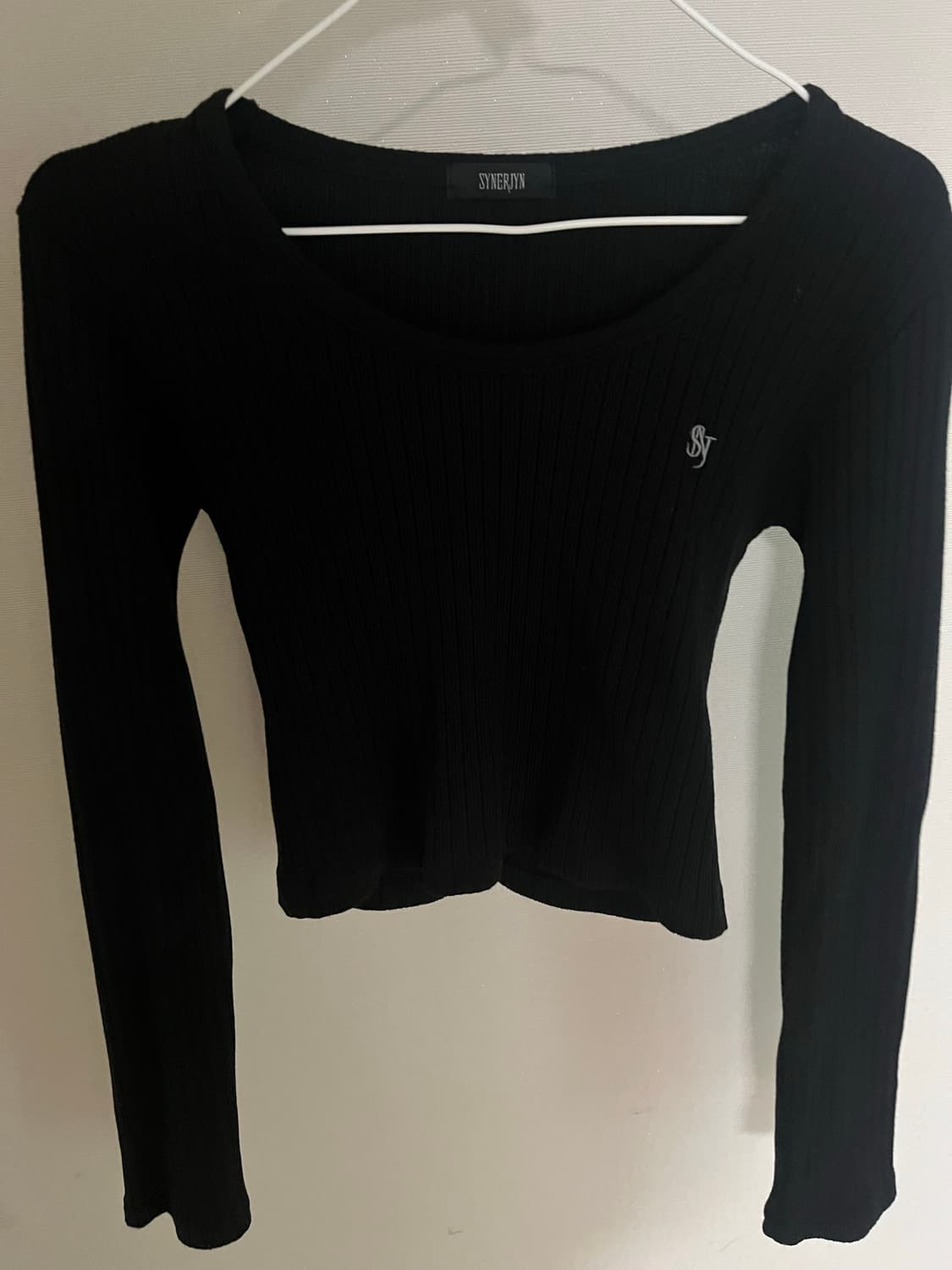 시너진 우드 립 롱슬리브 상품이미지3