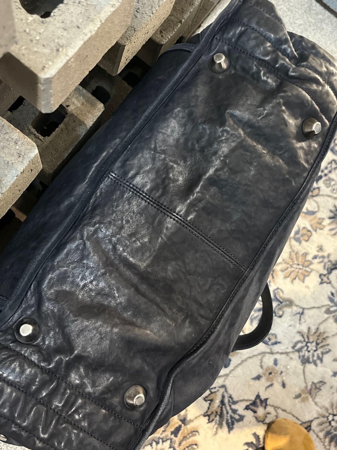 셀린느 레더 숄더 백 상품이미지4