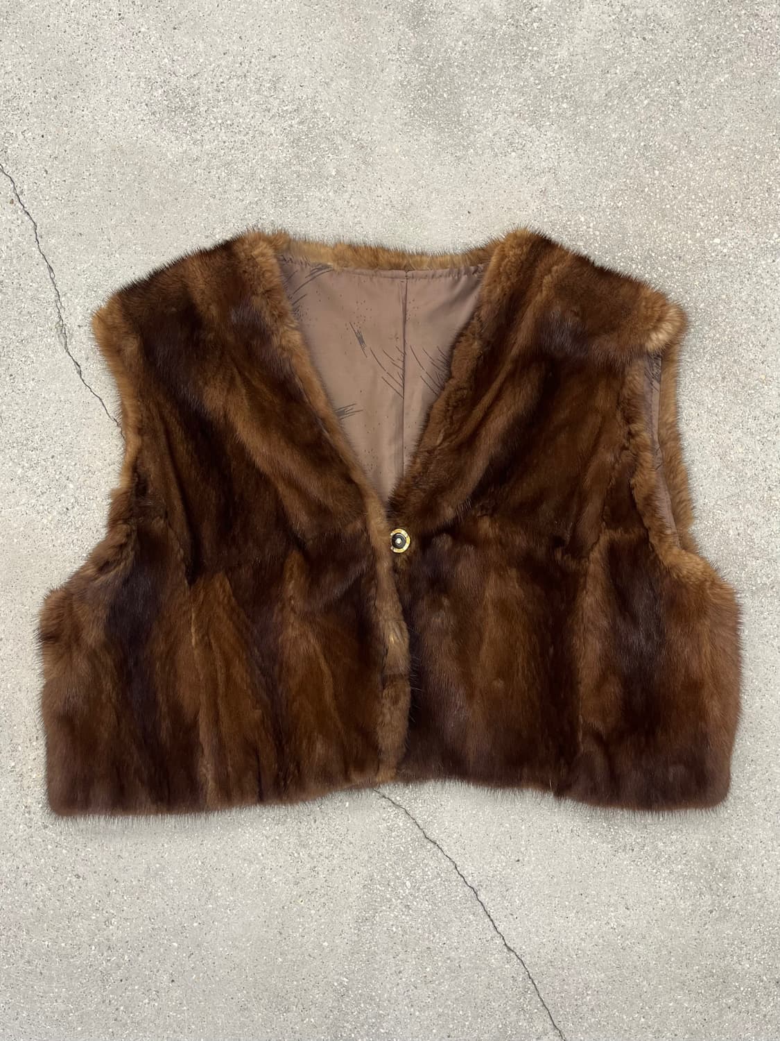 브라운 원단추 퍼조끼 상품이미지1