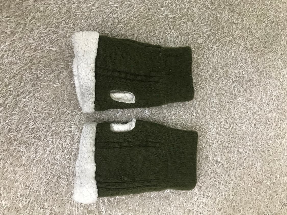 버버리 카키 원피스 버튼 패딩 코디세트 상품이미지9