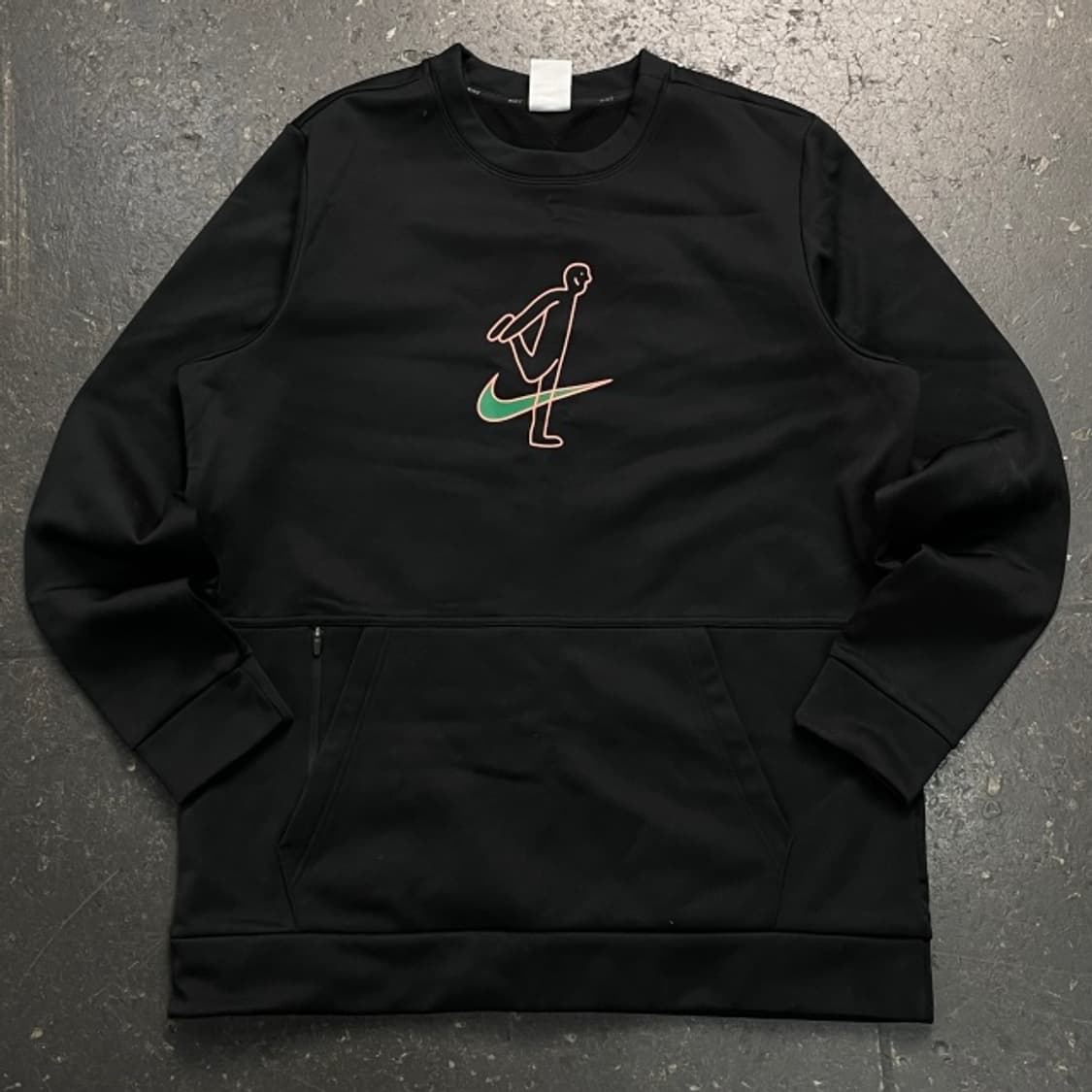 105 나이키 써마핏 요가 맨투맨  상품이미지1