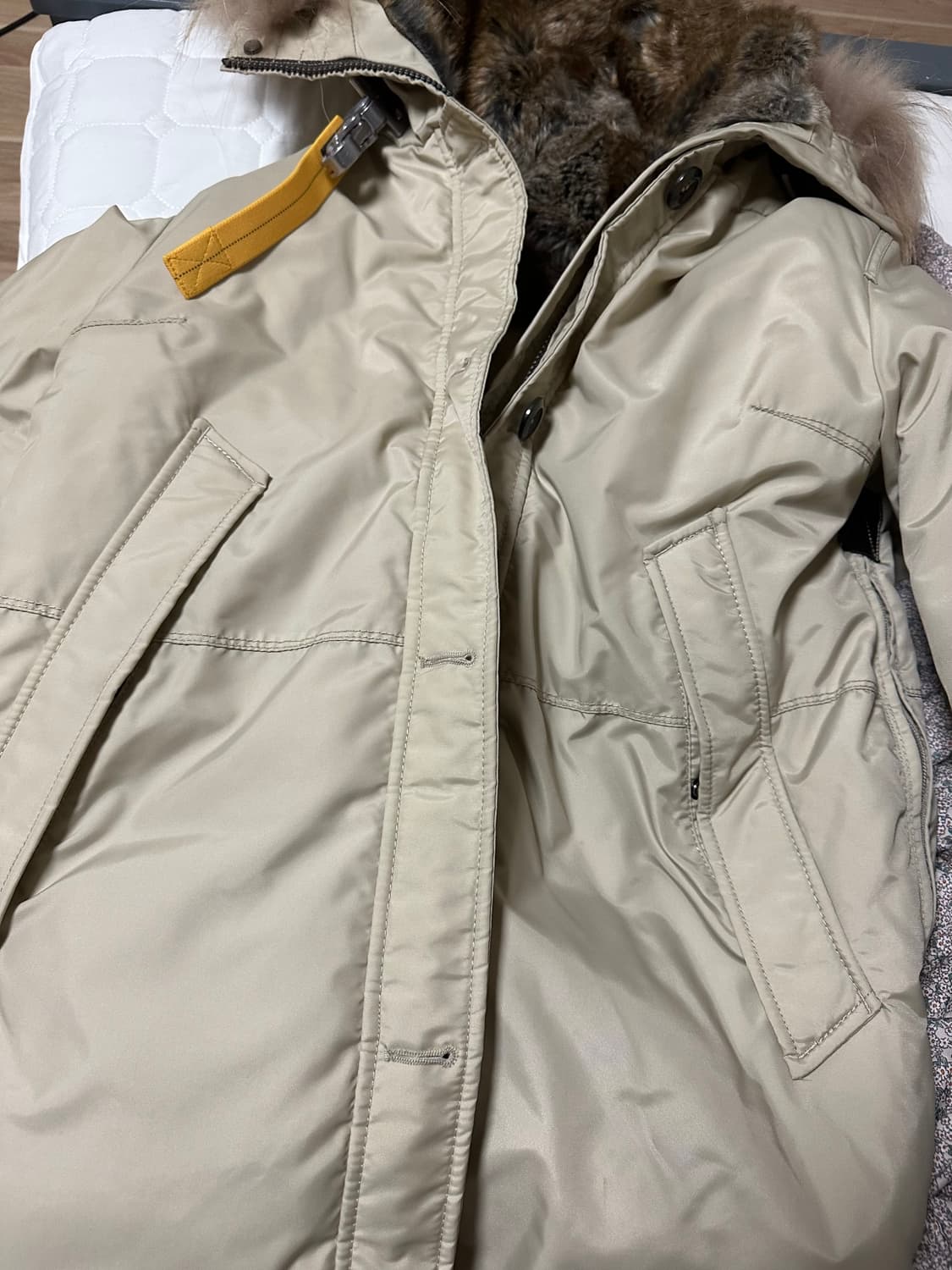 [정품] 파라점퍼스 샌드 모스코 여성 패딩점퍼 M사이즈 상품이미지2