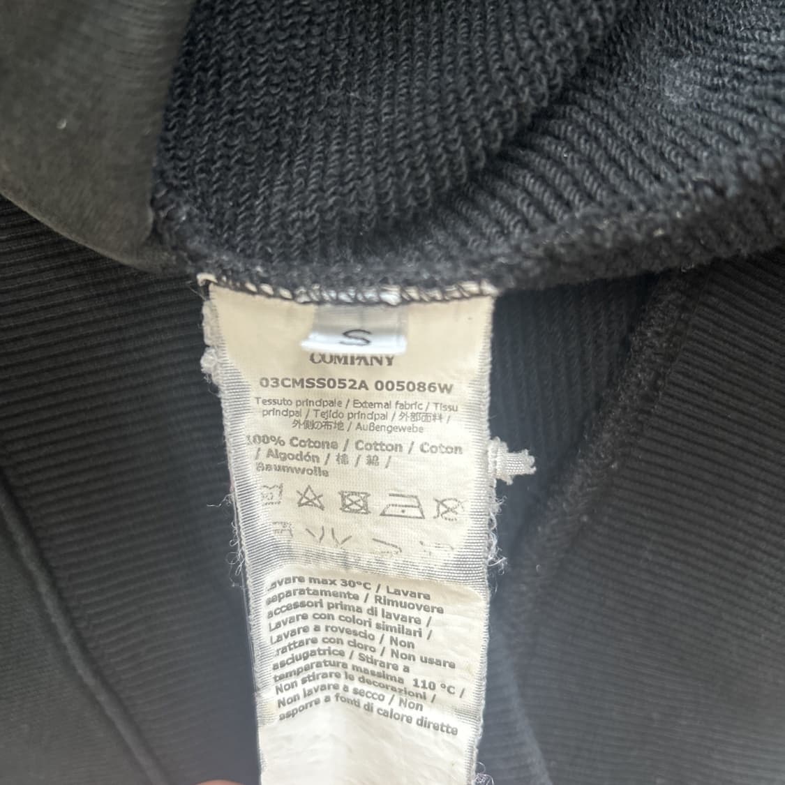 CP컴퍼니 고글 후드집업 블랙 상품이미지4