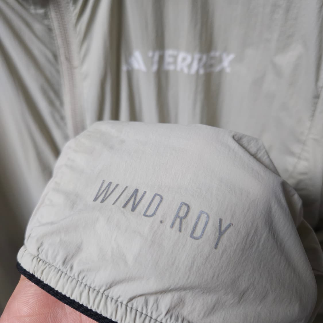 100 ) 아디다스 남성 테렉스 홑겹 바람막이 상품이미지4