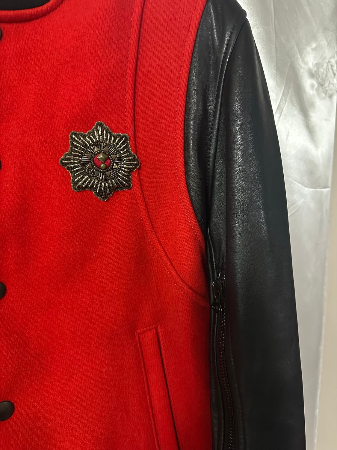 발망 SS10 레더 바시티 자켓 레드 상품이미지4