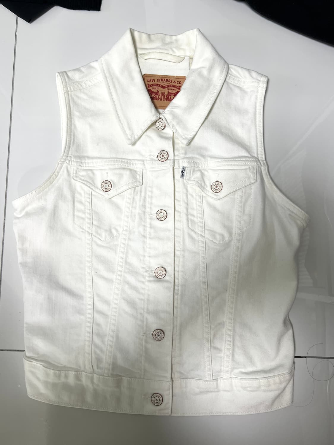 리바이스 화이트 데님 베스트 상품이미지1