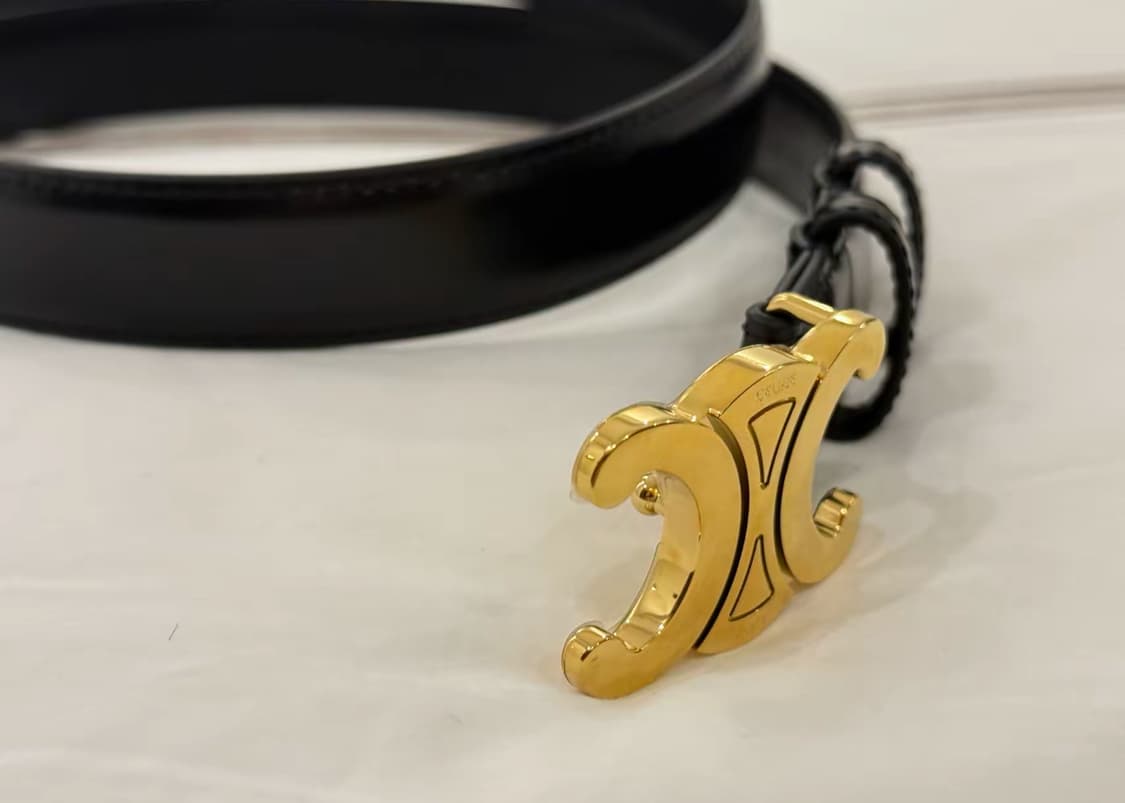 셀린느 틴 트리옹프 벨트 토리옹 레더 블랙 상품이미지1